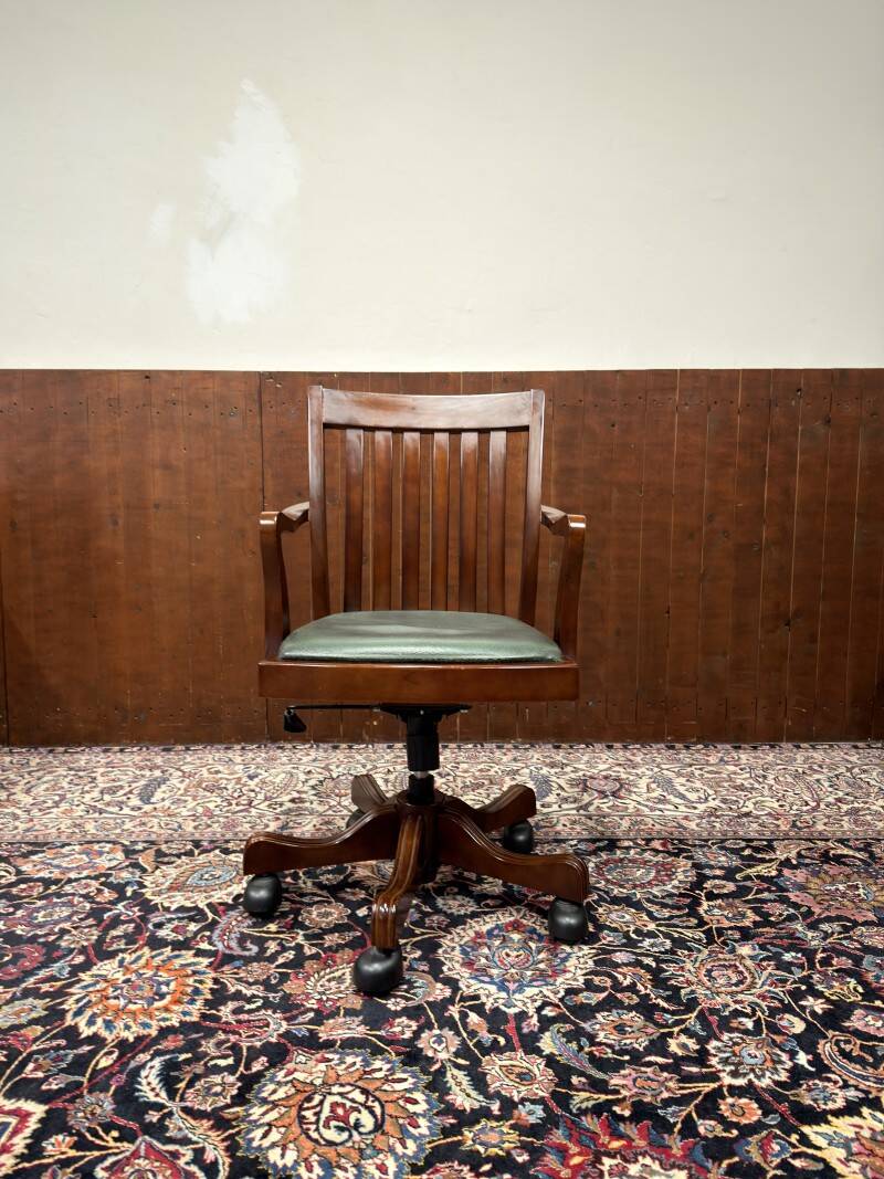 Chaise de bureau classique anglaise