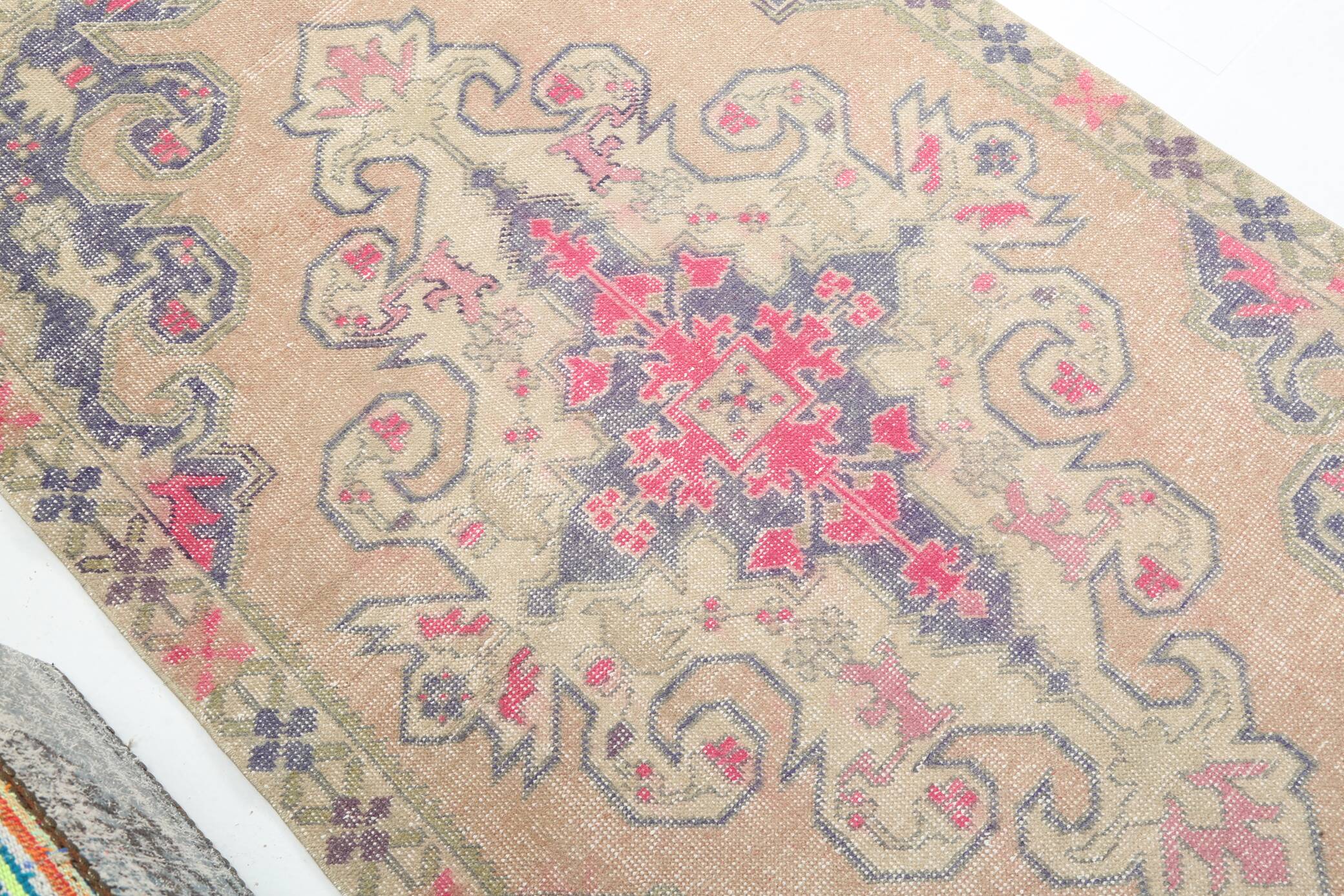 Turkish Cream Pink Oriental Vintage Rug, 121x208Cm