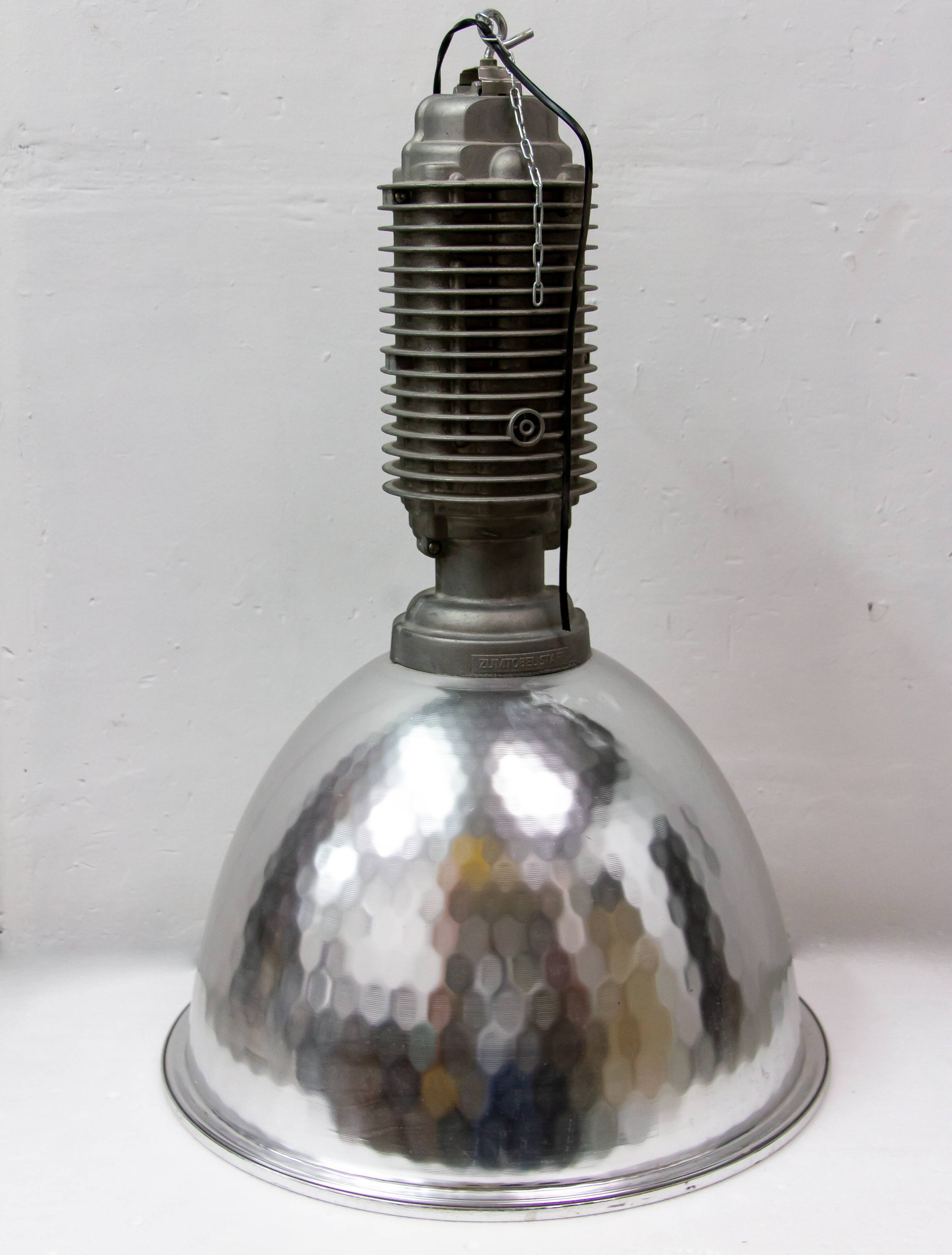 Pendant lamp industrial aluminium design zumtobel