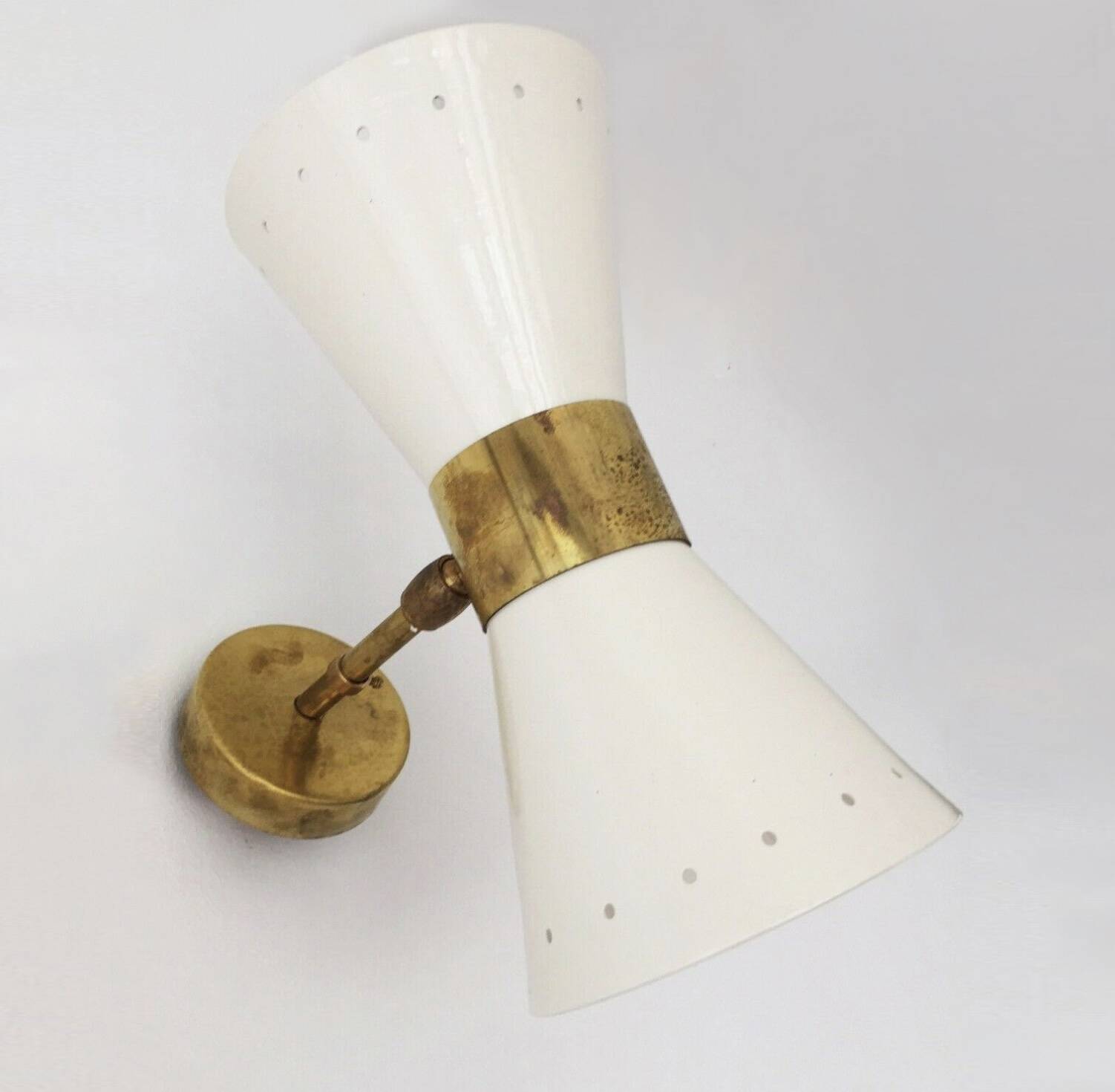 Pair of diabolo design wall sconces from the 1950s