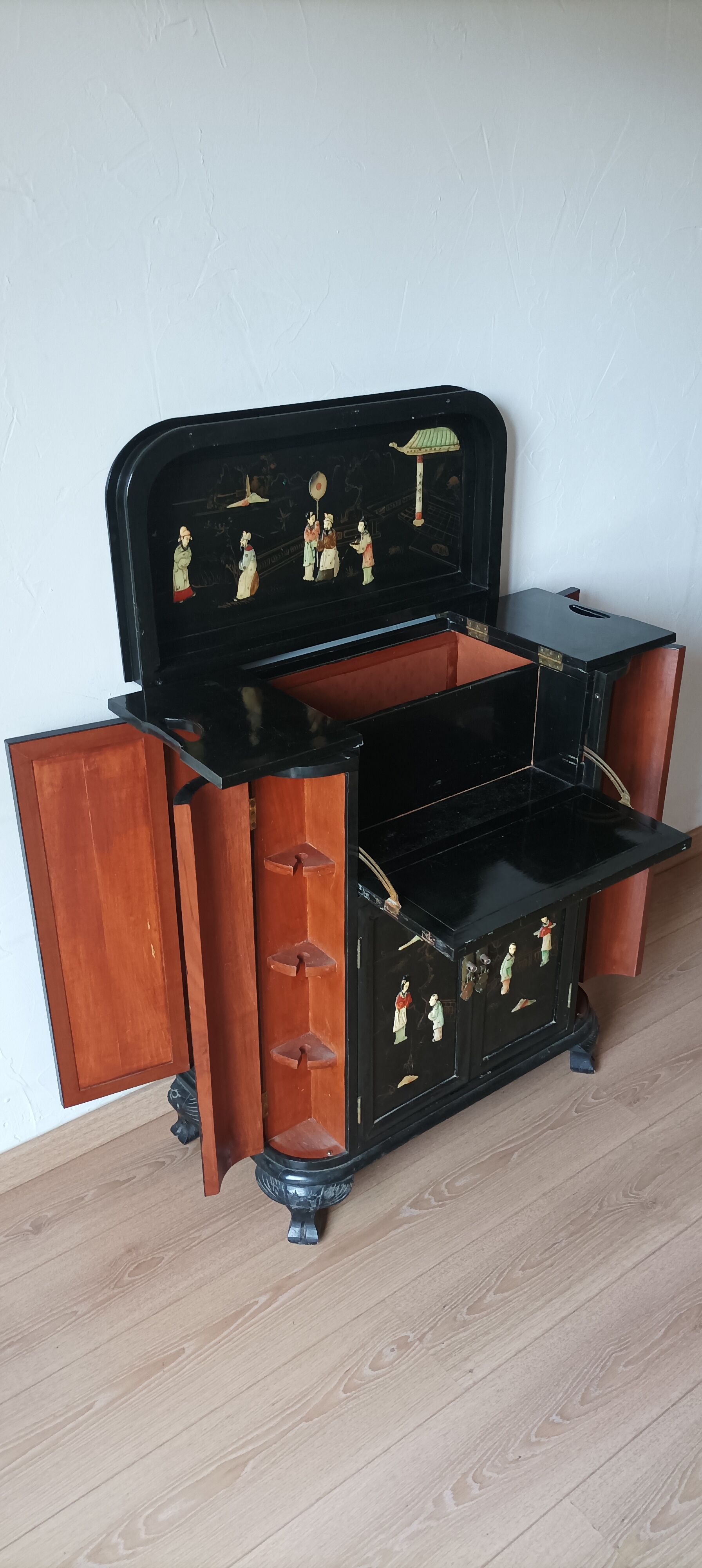Chinese bar furniture