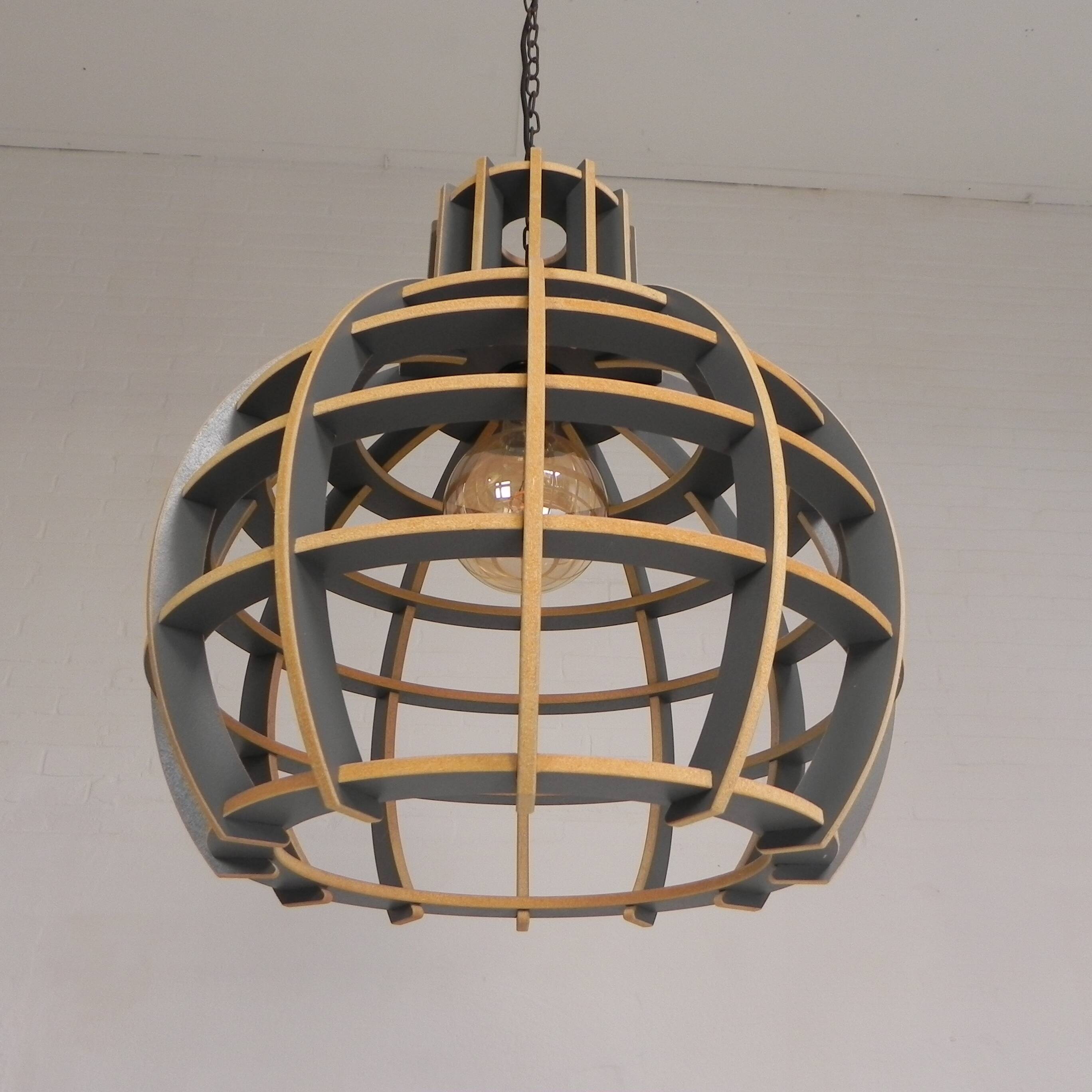 Suspension Lingehof, modèle Globe 50 cm