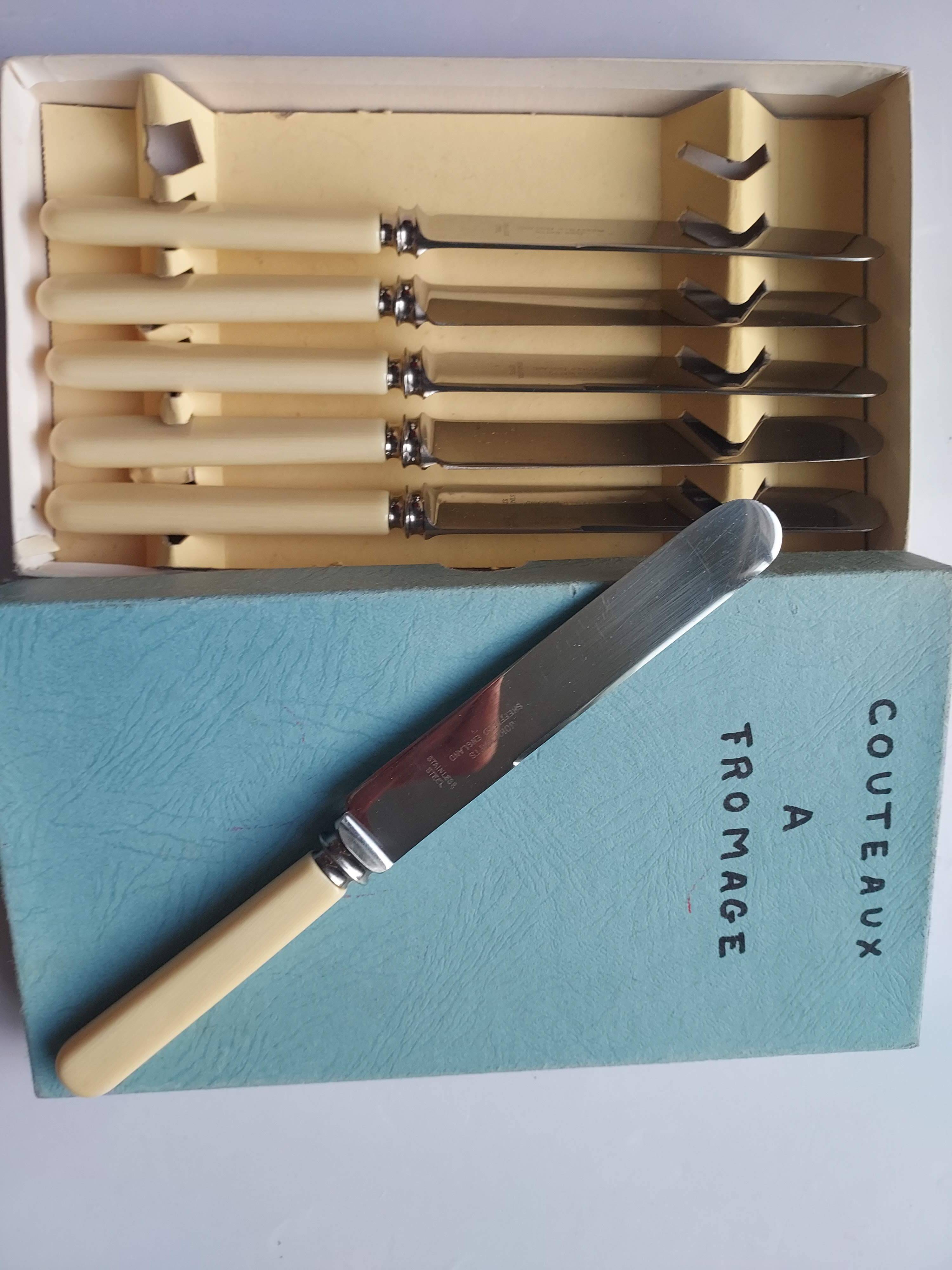 Lot de 12 couteaux à fromage