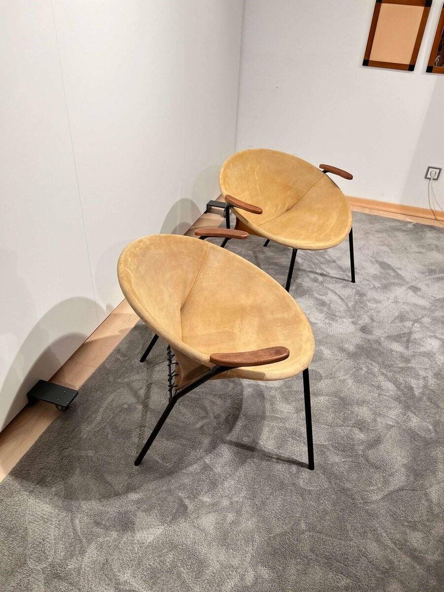 Ensemble de fauteuils lounge en cuir suédé jaune attribués à Hans Olsen, Danemark, années 1960.