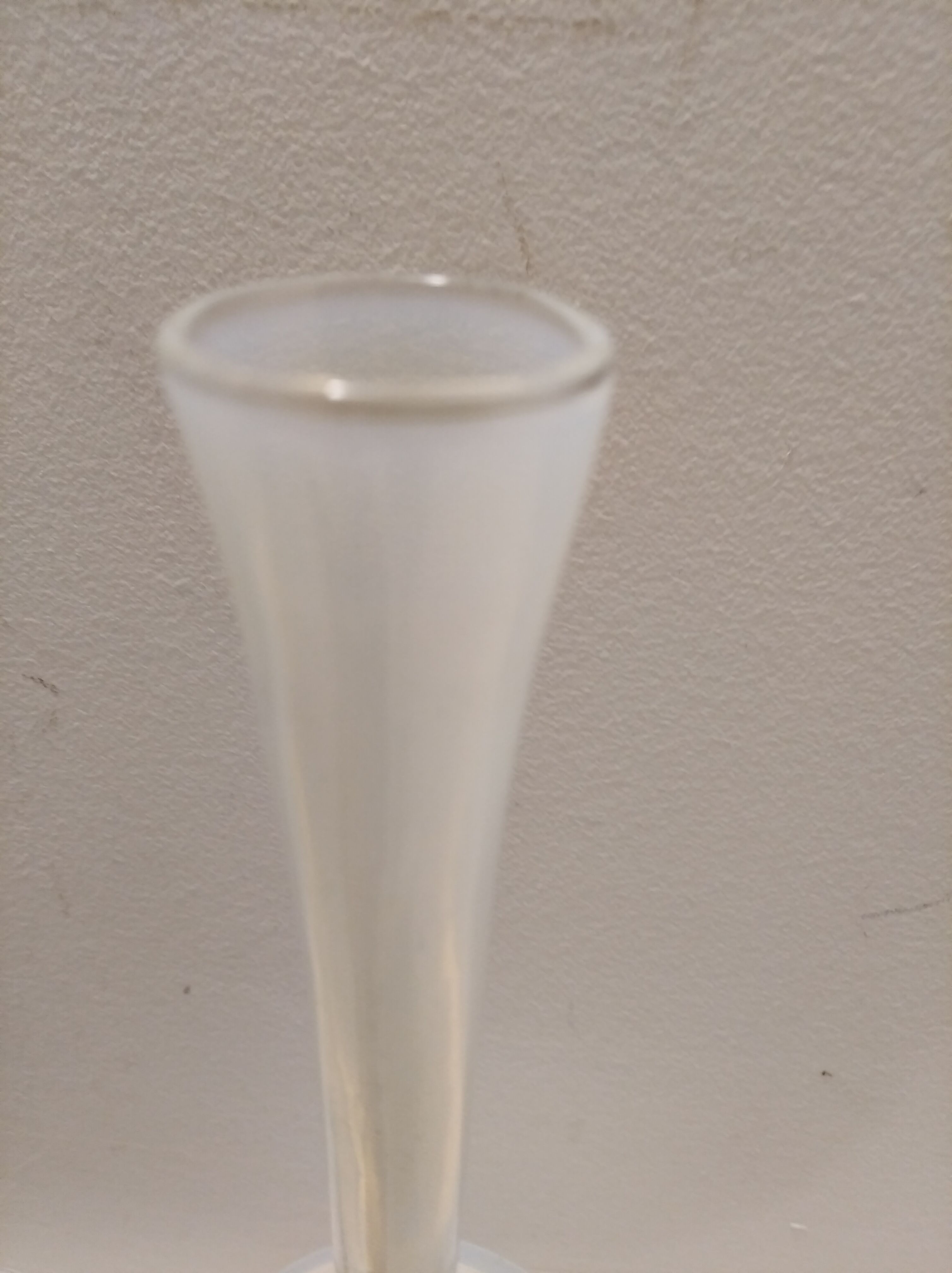 Vintage opaline soliflore