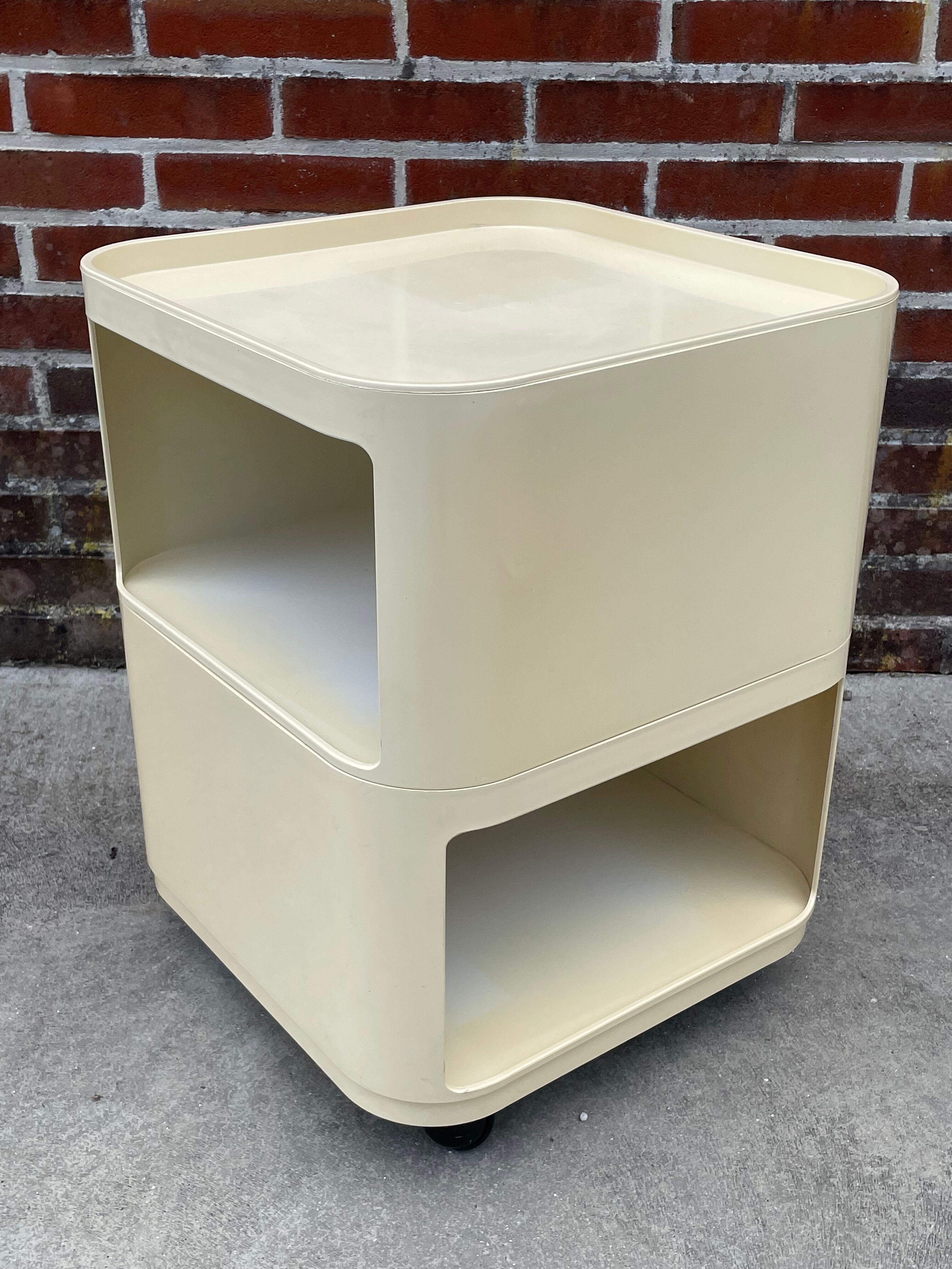 Set of Two Componibili by Anna Castelli Ferrieri for Kartell