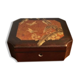 Chinese box