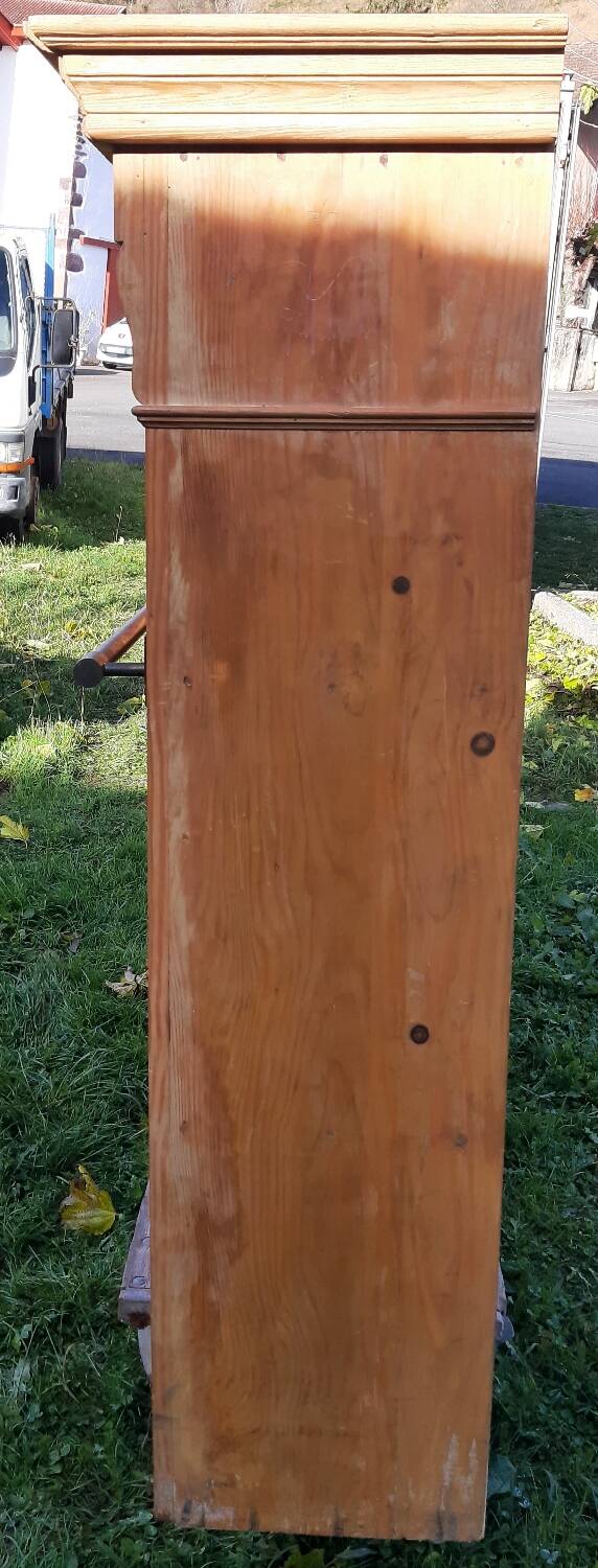 Pine bookcase (251 x 49 x height 288 cm)