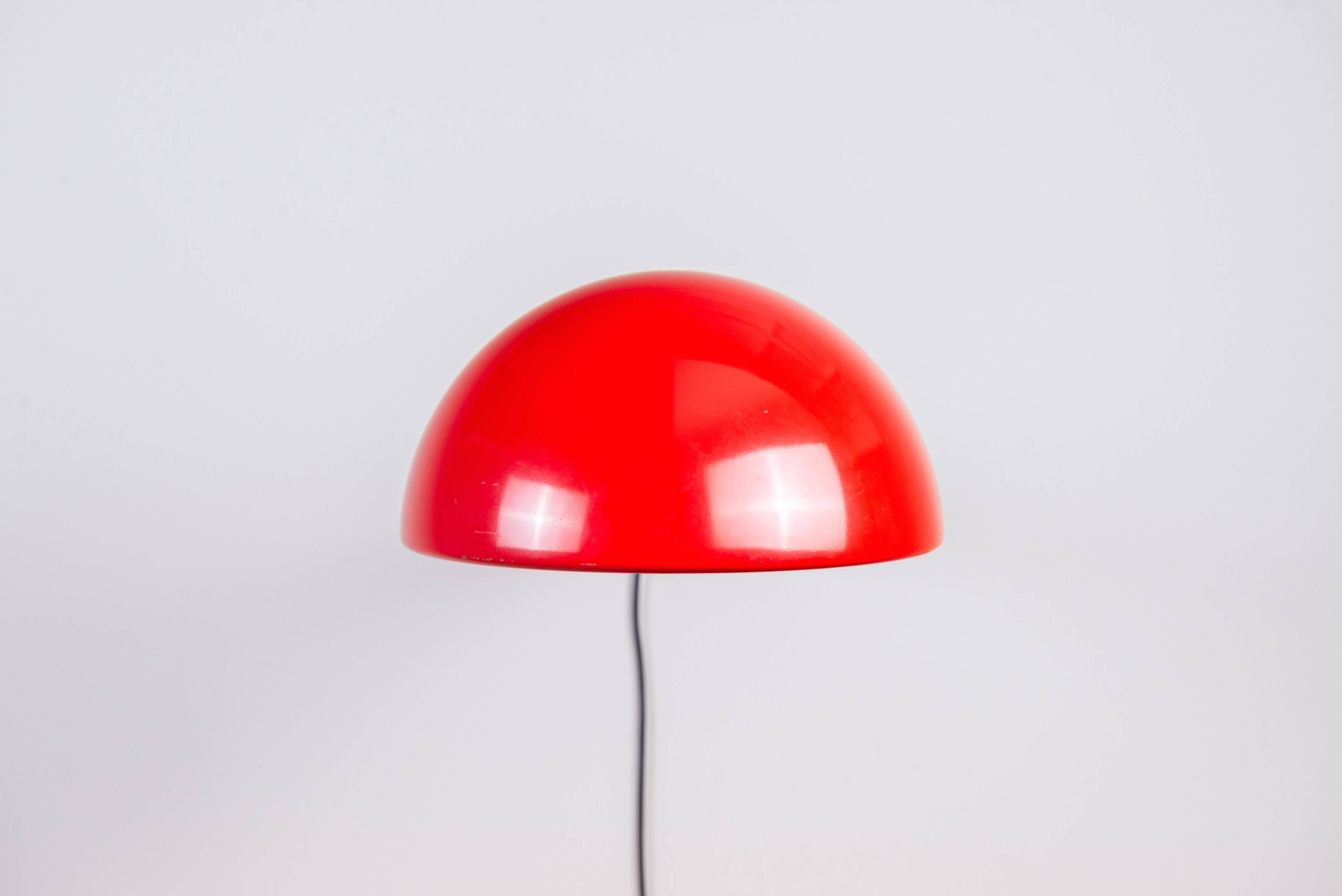 Lampe murale extensible post-moderne en métal rouge