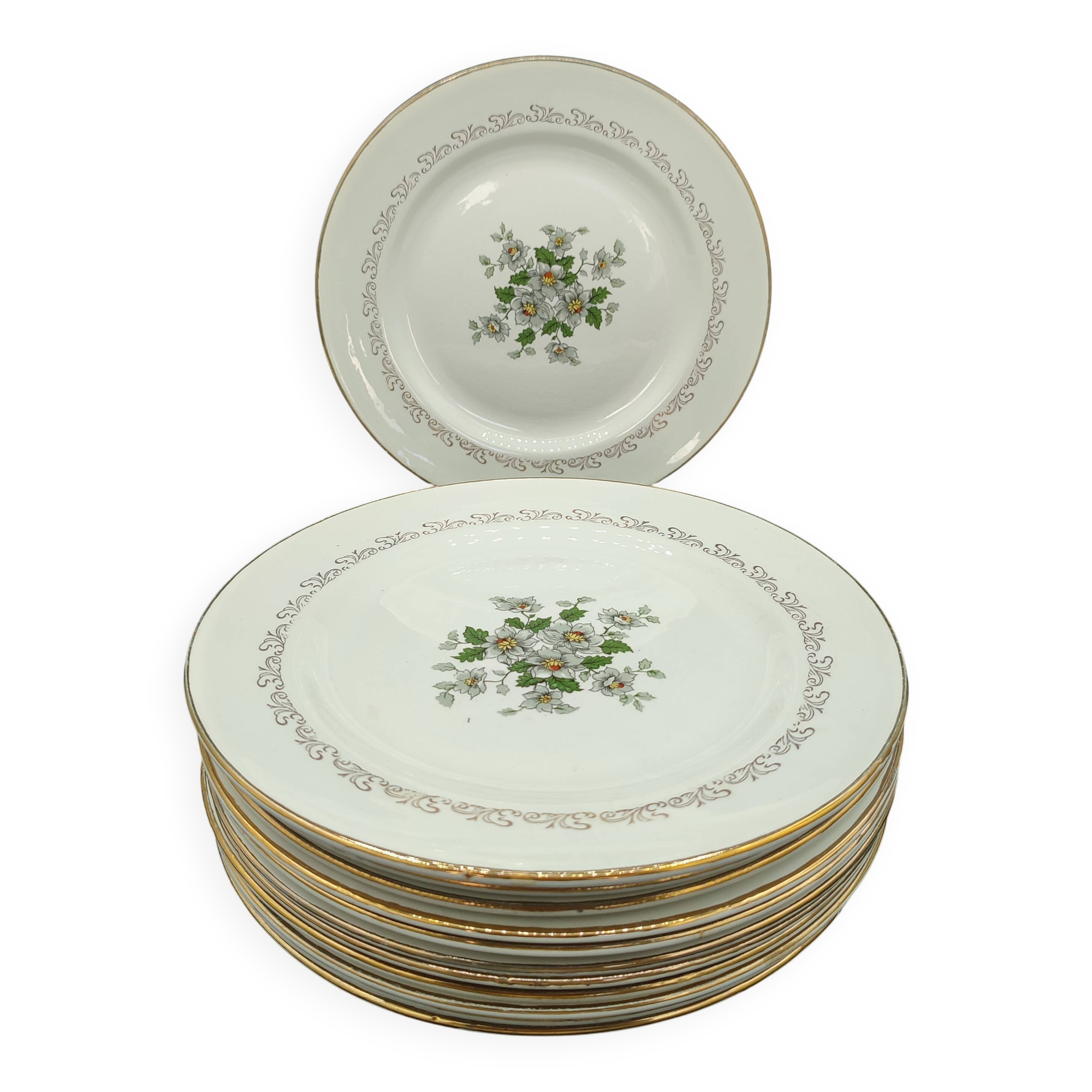 Service of 12 vintage flat plates L'Amandinois Floral Decoration and Gilding