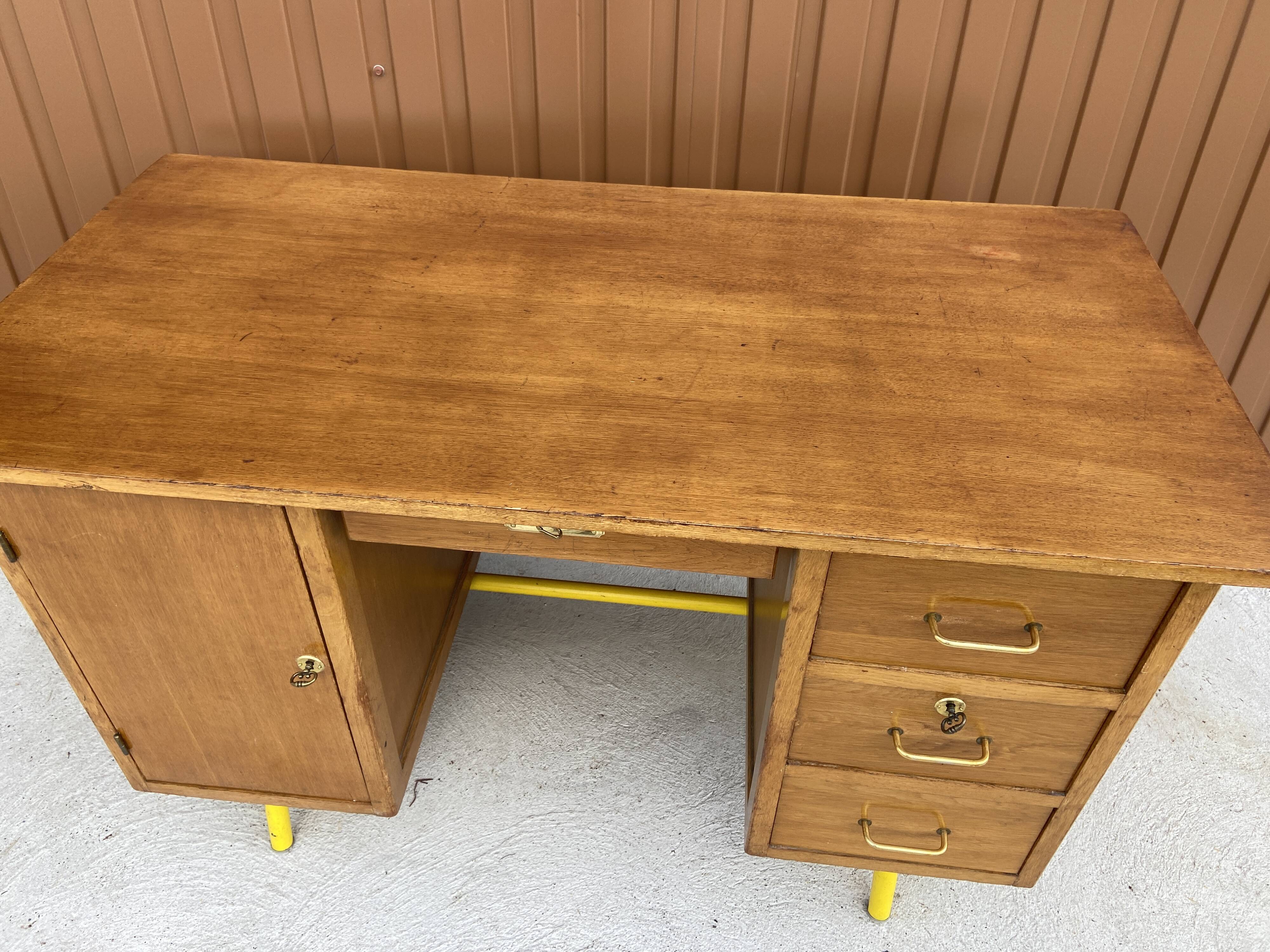 Vintage Schoolmaster's Desk Mullca Delagrave 1970 Mid-century Desk