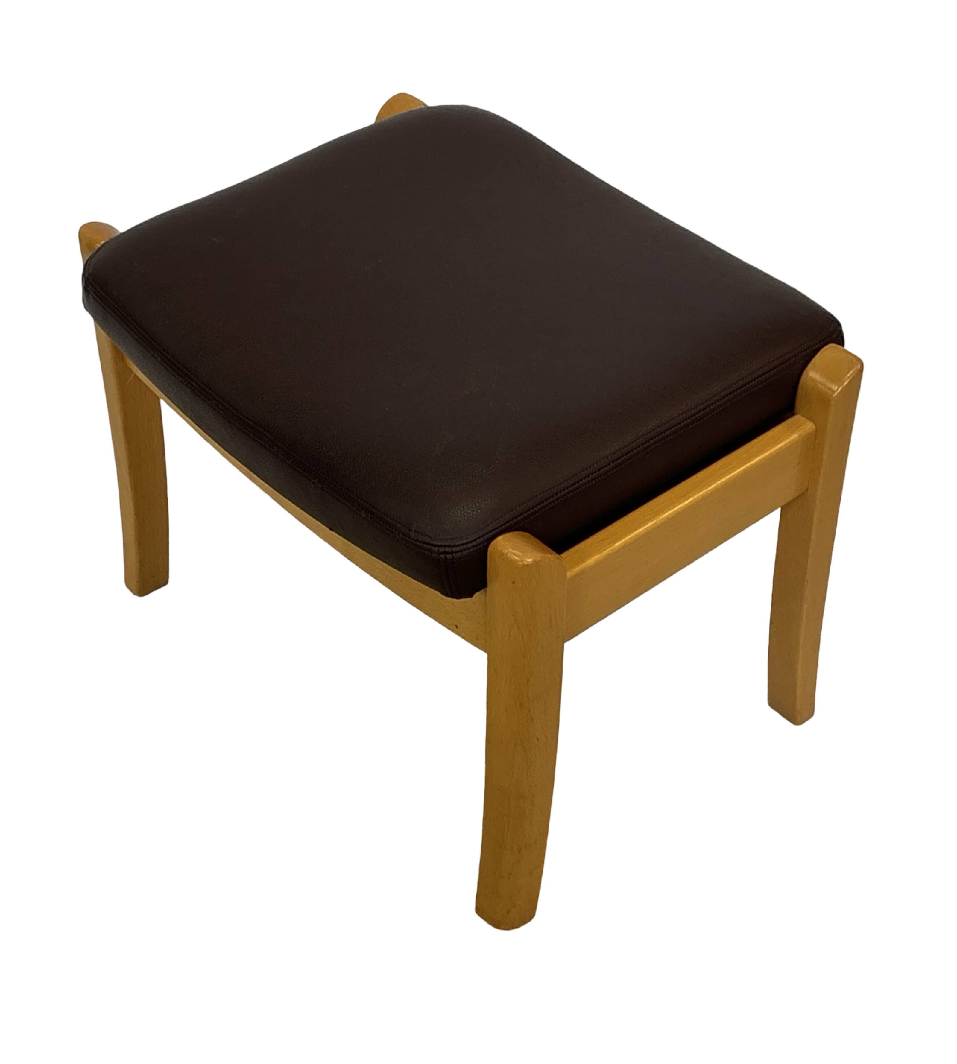 Vintage Farstrup footrest footstool ottoman Danish design Feedback sturen