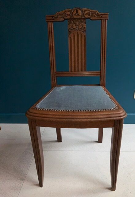 Secretary's office with an art deco chair