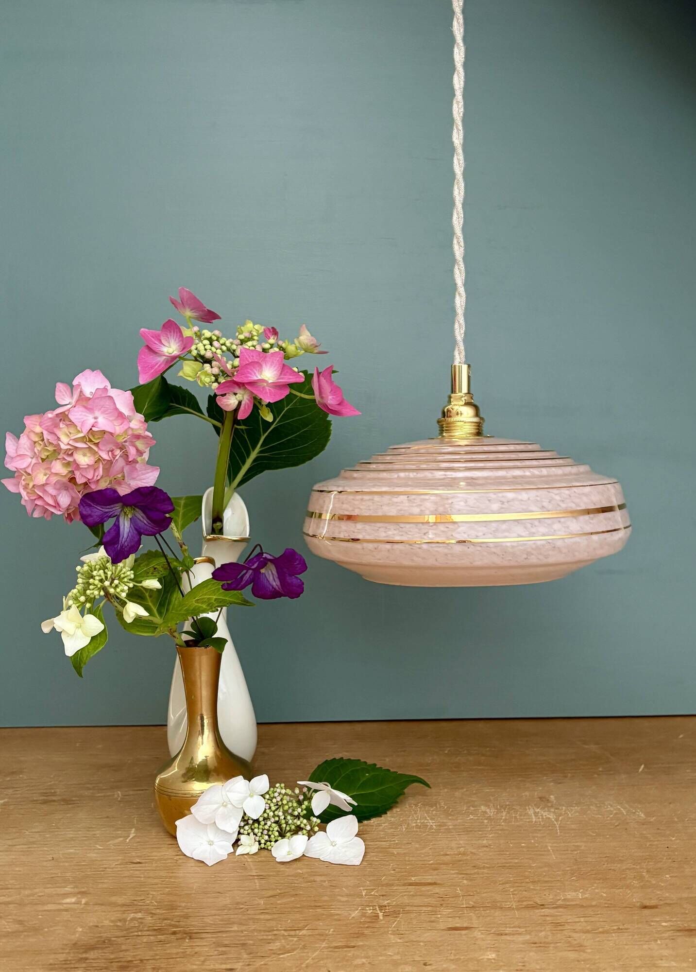 Vintage pendant lampshade in pink Clichy glass with gold trim