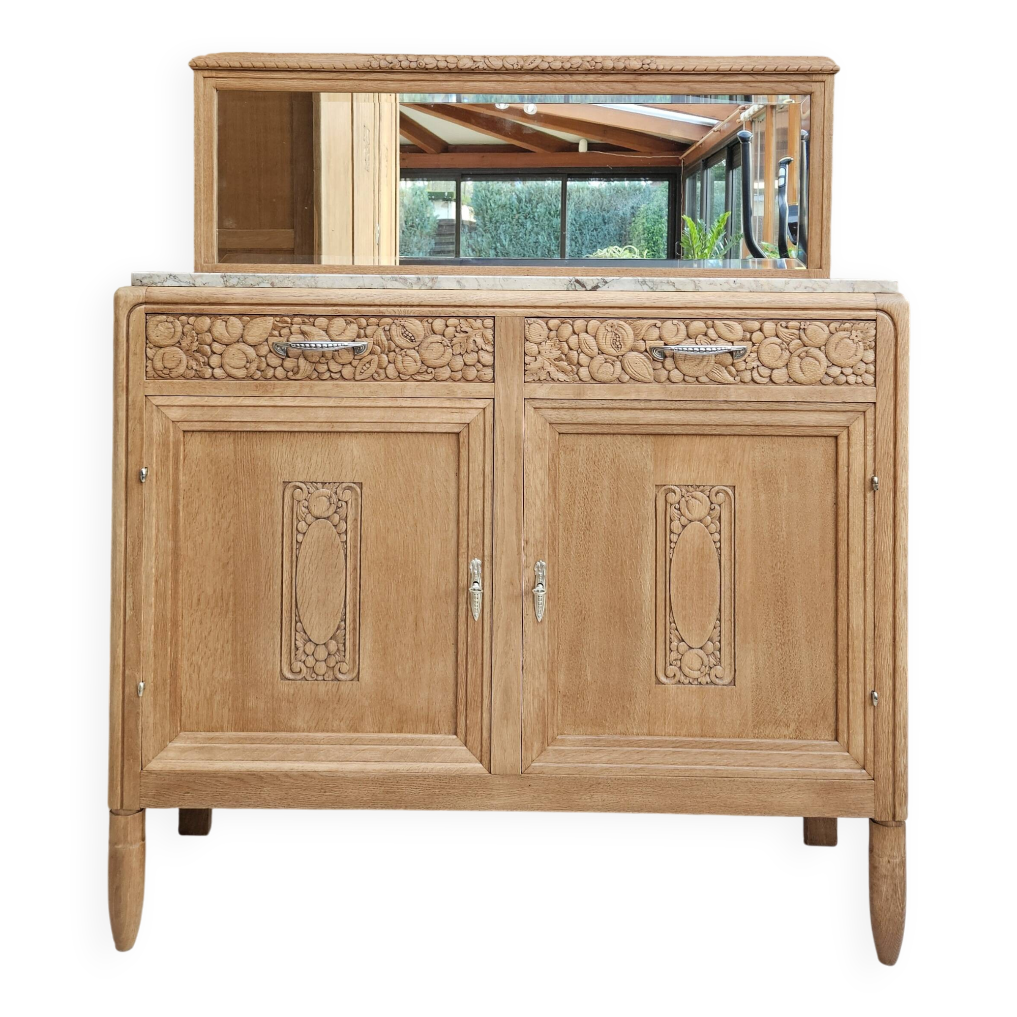 Buffet parisien art déco