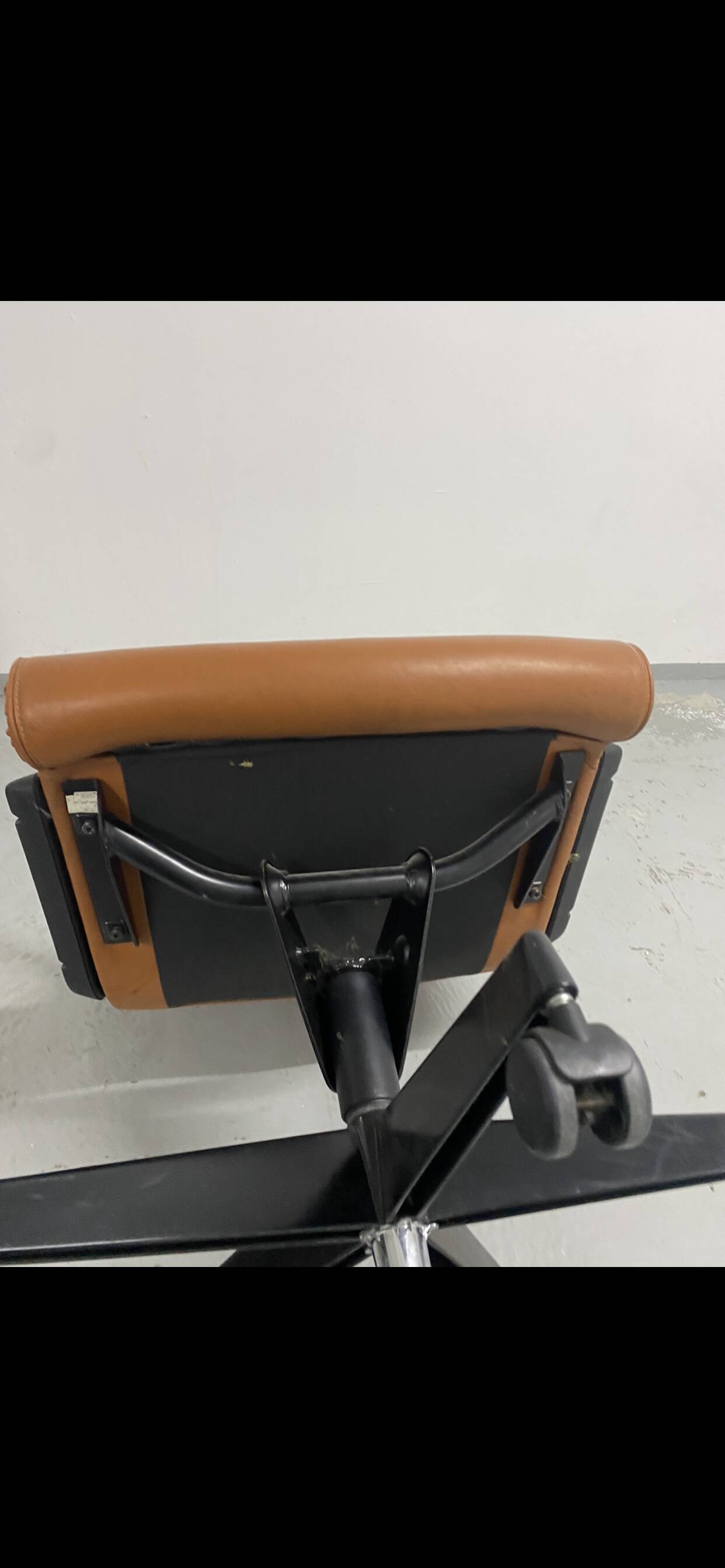 Leather armchair Cognac Richard Sapper Knoll edition