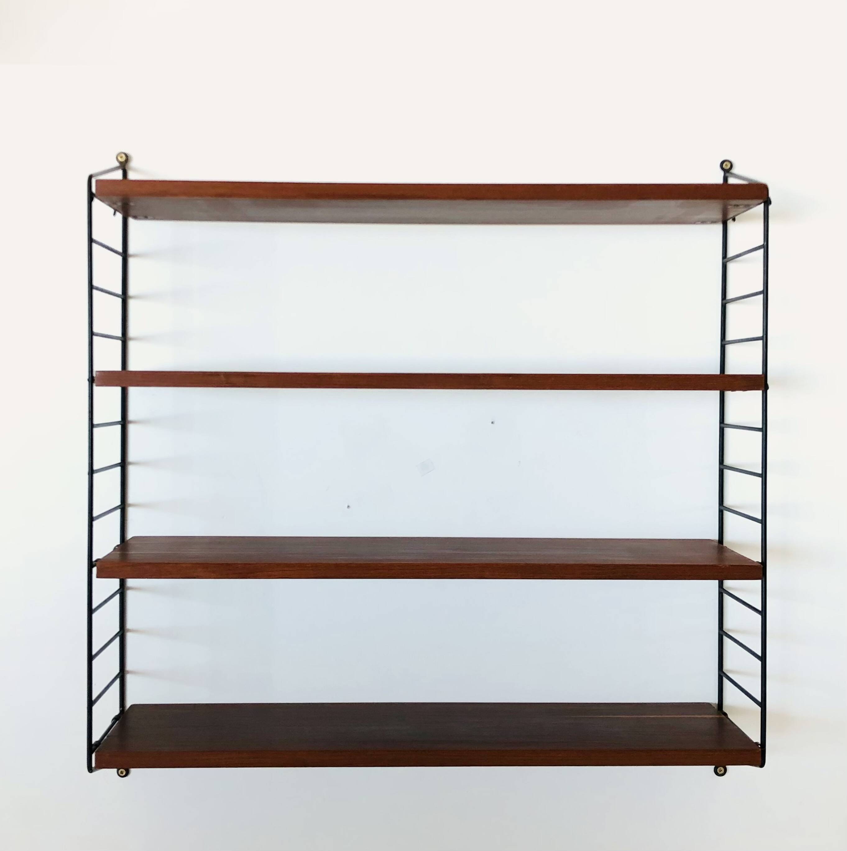 Etagère murale String en bois et métal, années 60