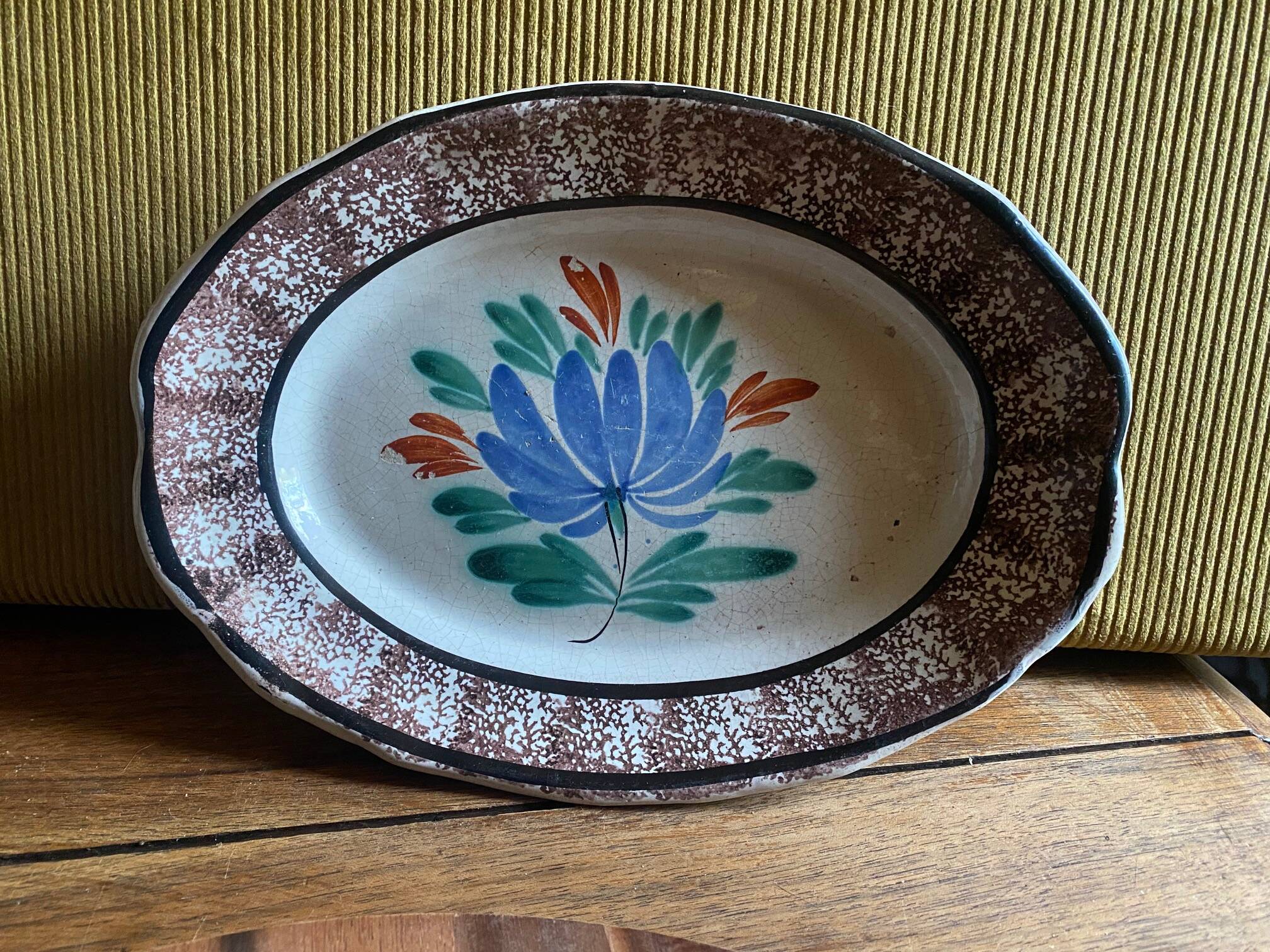 Ceramic plate, antique late 19th - early 20th century, known as "Cul-noir" from Normandy.
