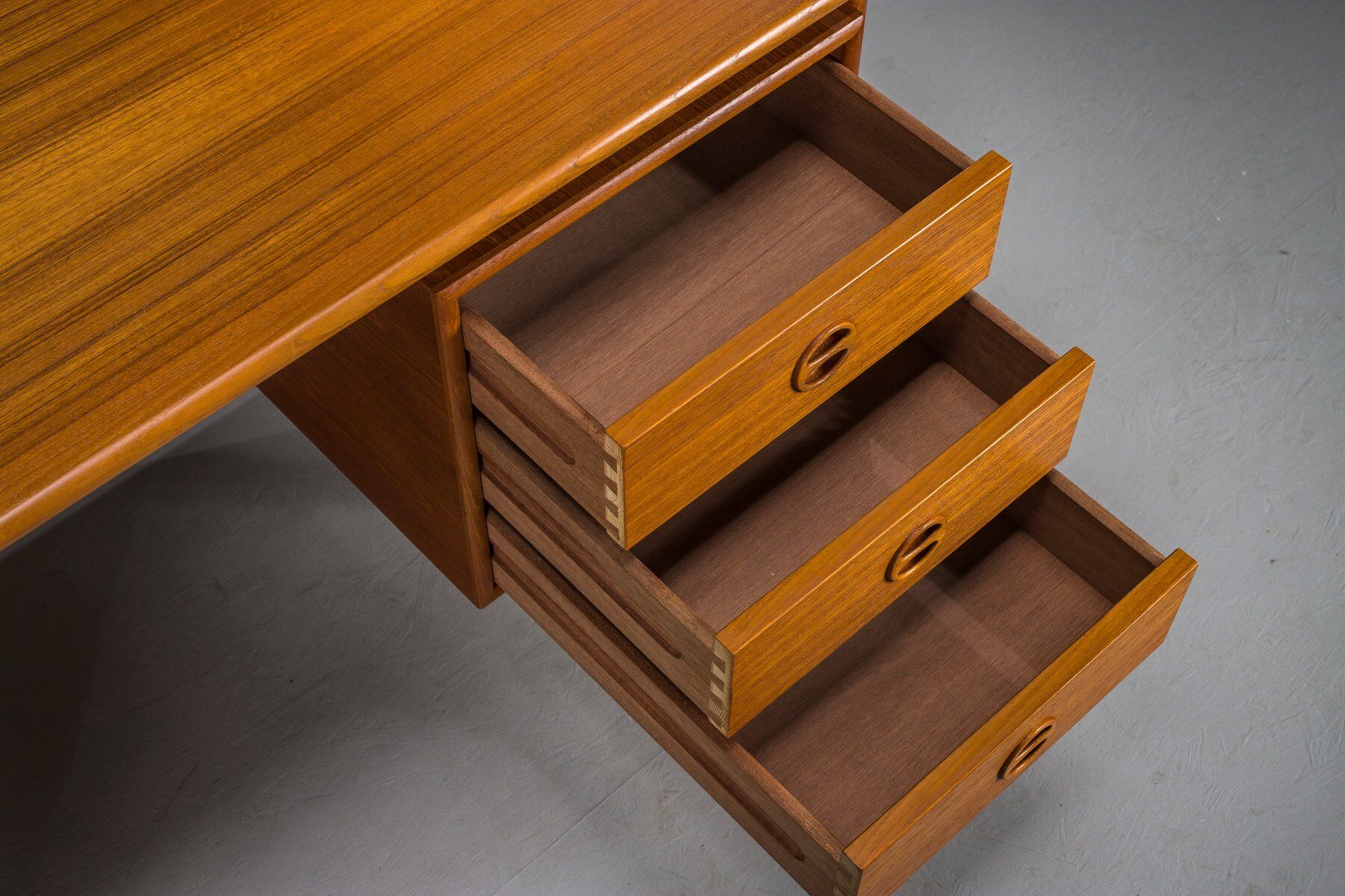 Danish desk by Arne Vodder for GV Møbler, 1960s