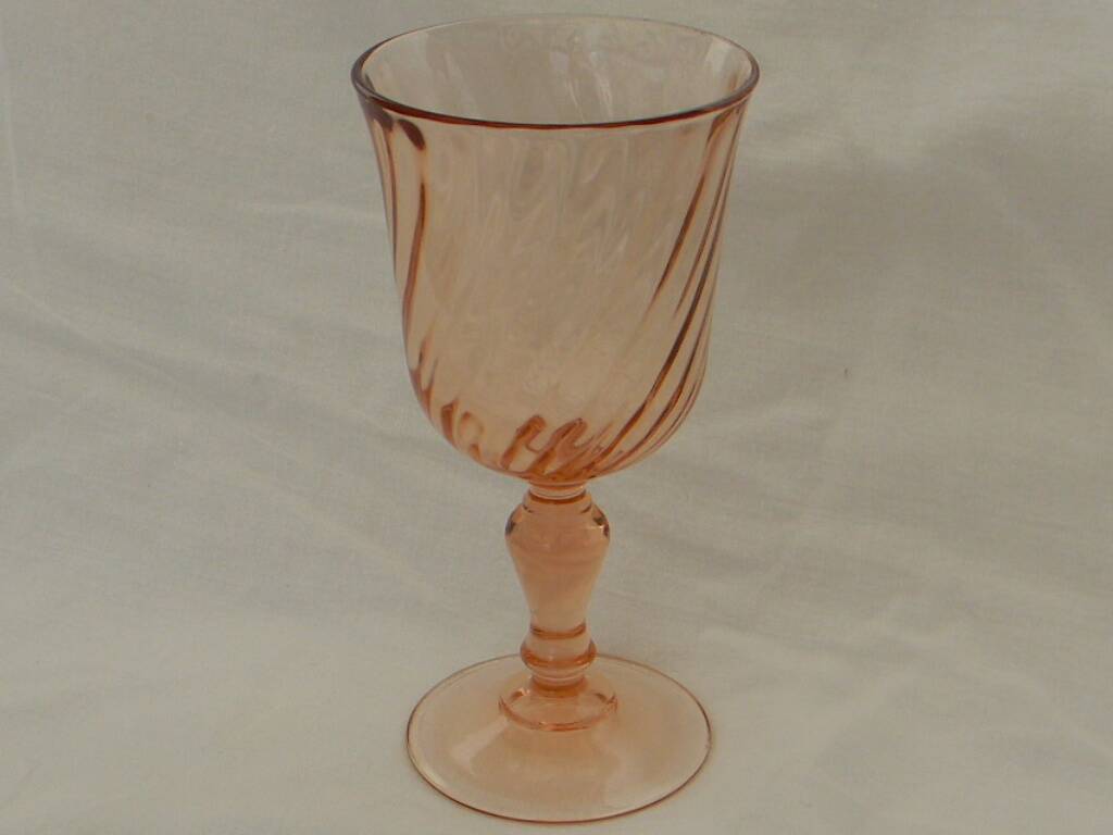 Set of 6 LUMINARC glass water glasses. Rosaline model.