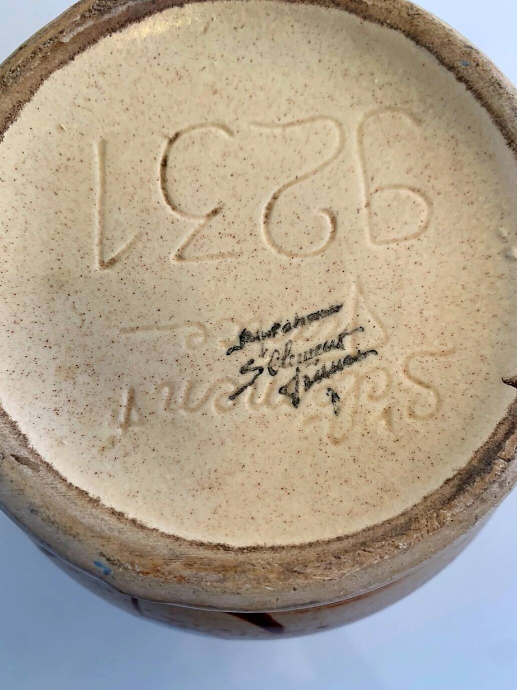 Lunéville ceramic vase