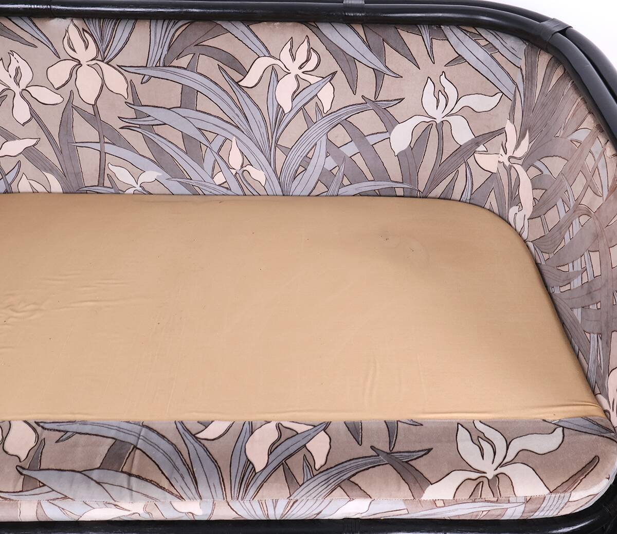Sofa vintage en bambou 2 places avec tissu en velours floral, années 1970.