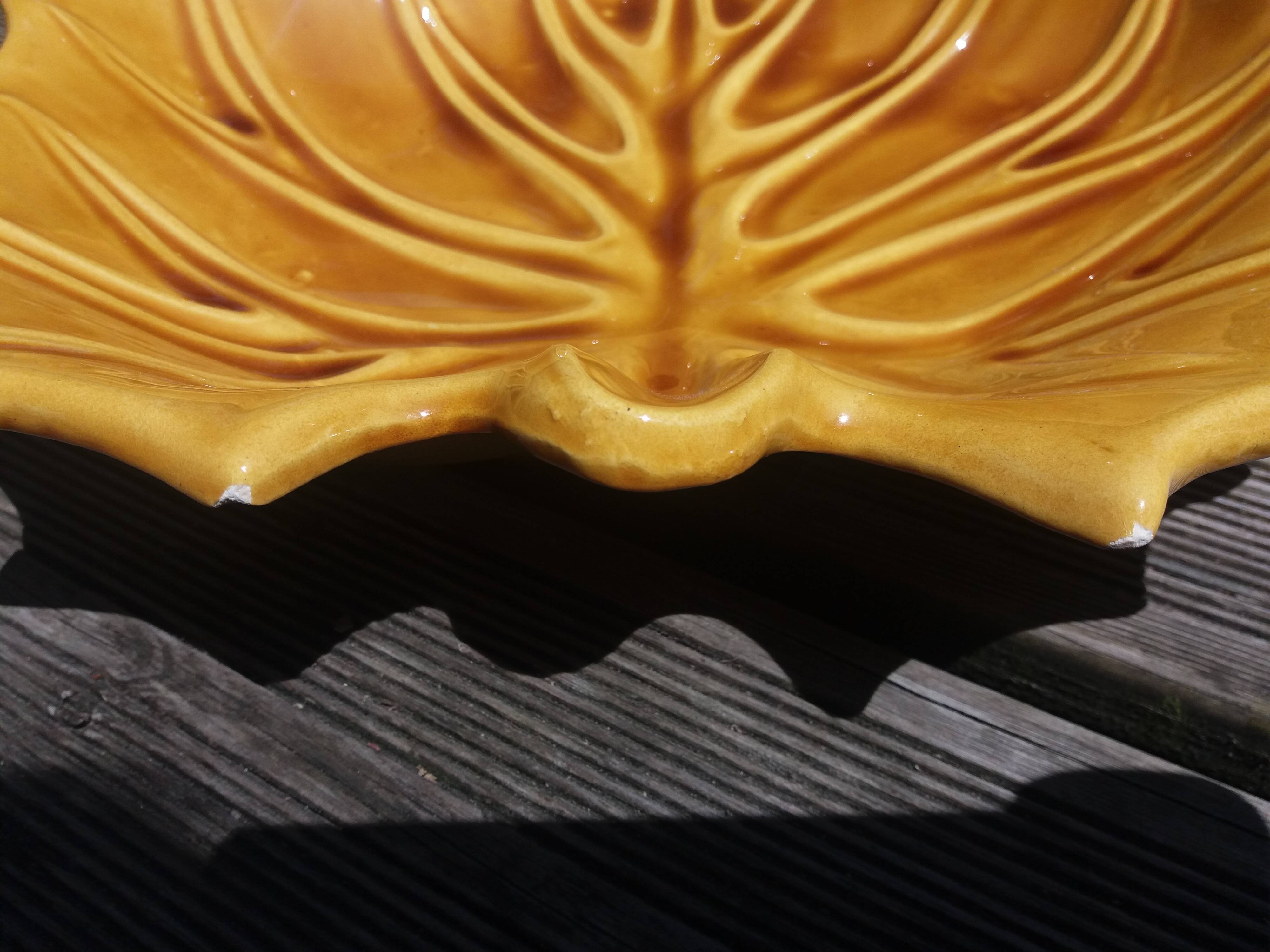 Empty fruit bowl FPP Vallauris leaf