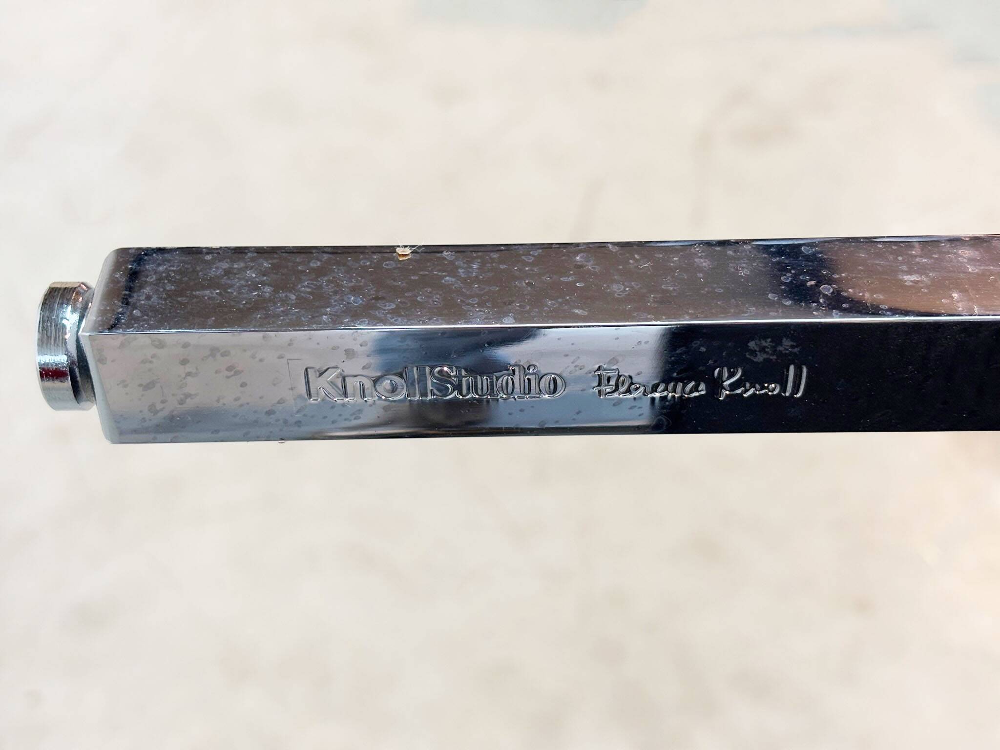 Set of two Florence Knoll lounge chairs