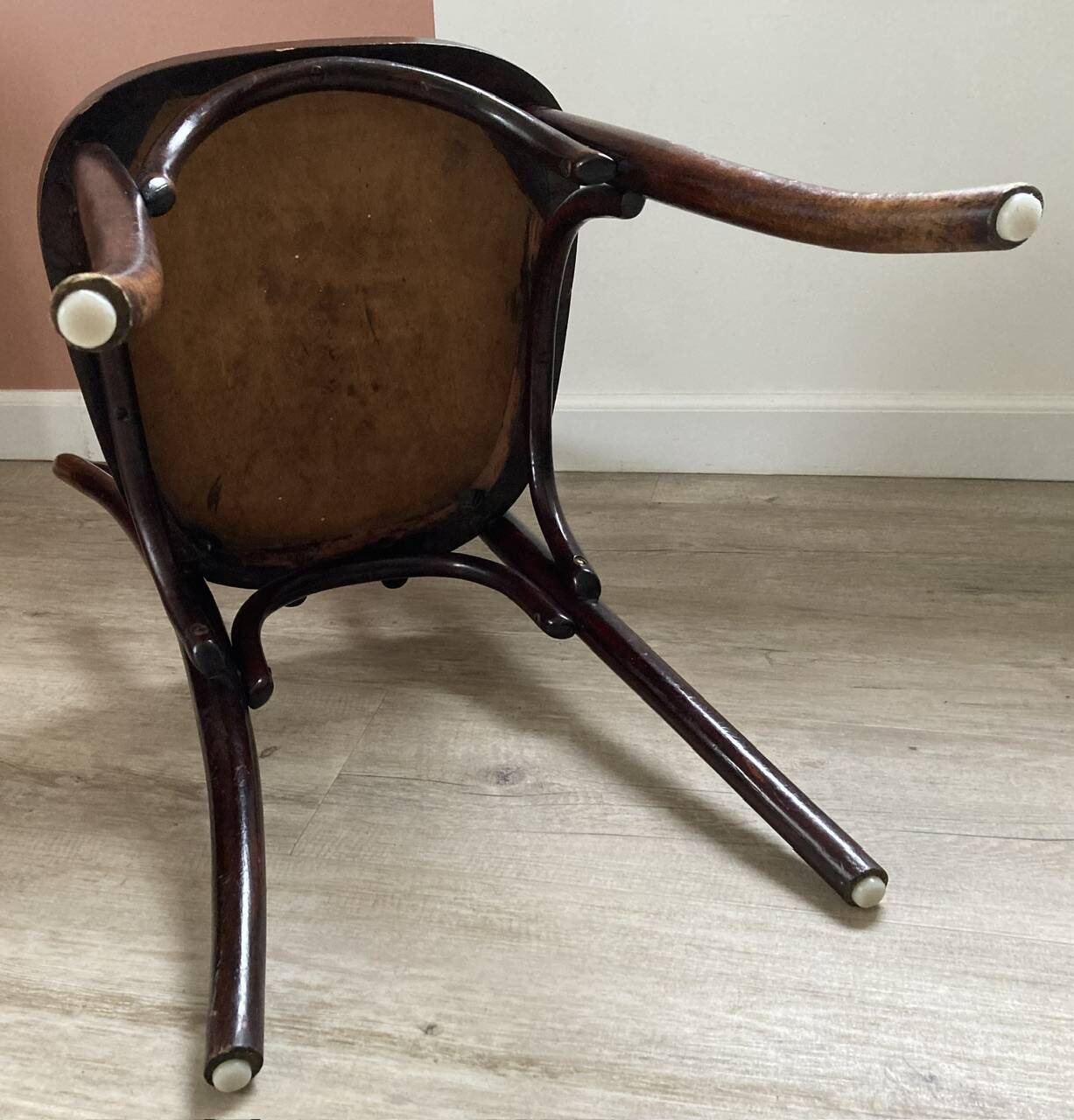 Set of 4 Fischel bistro chairs