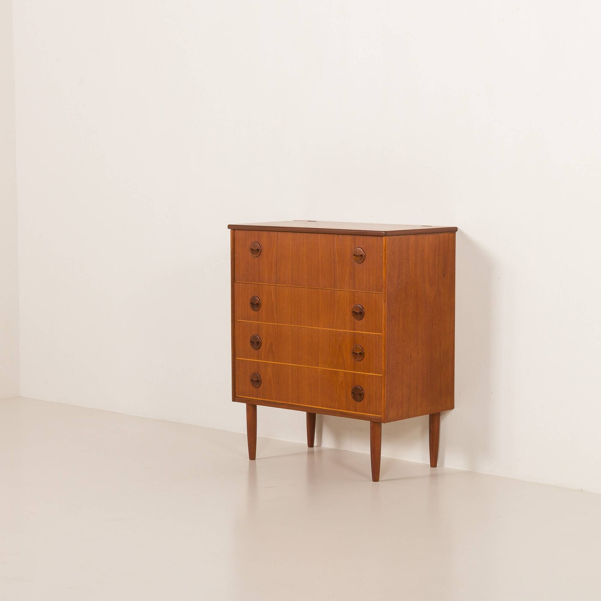 Danish mid century teak chest of drawers with hidden vanity, 1960s