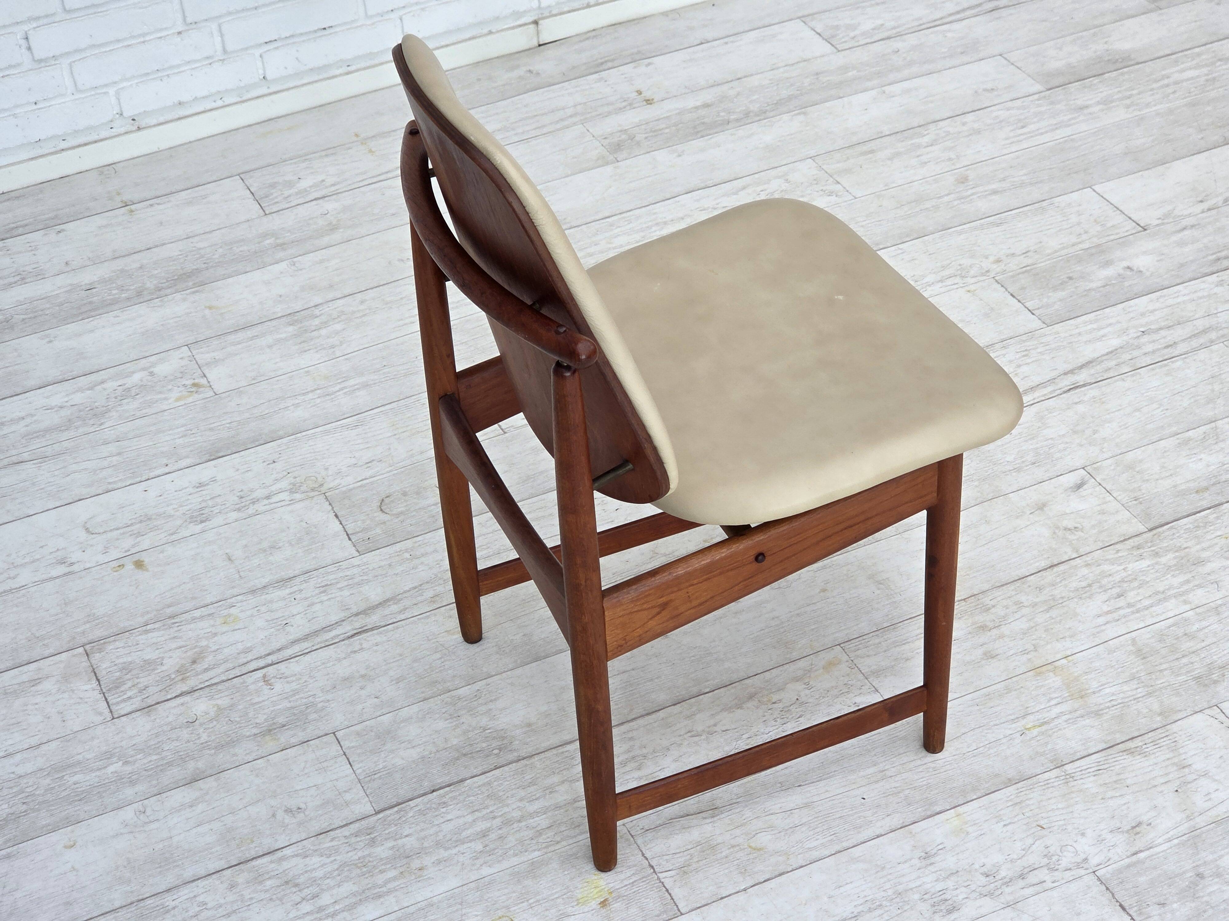 1960s, Danish design by Arne Vodder, set of 3 chairs, teak wood, furniture