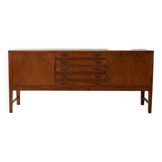 Walnut wood sideboard from the 1940s