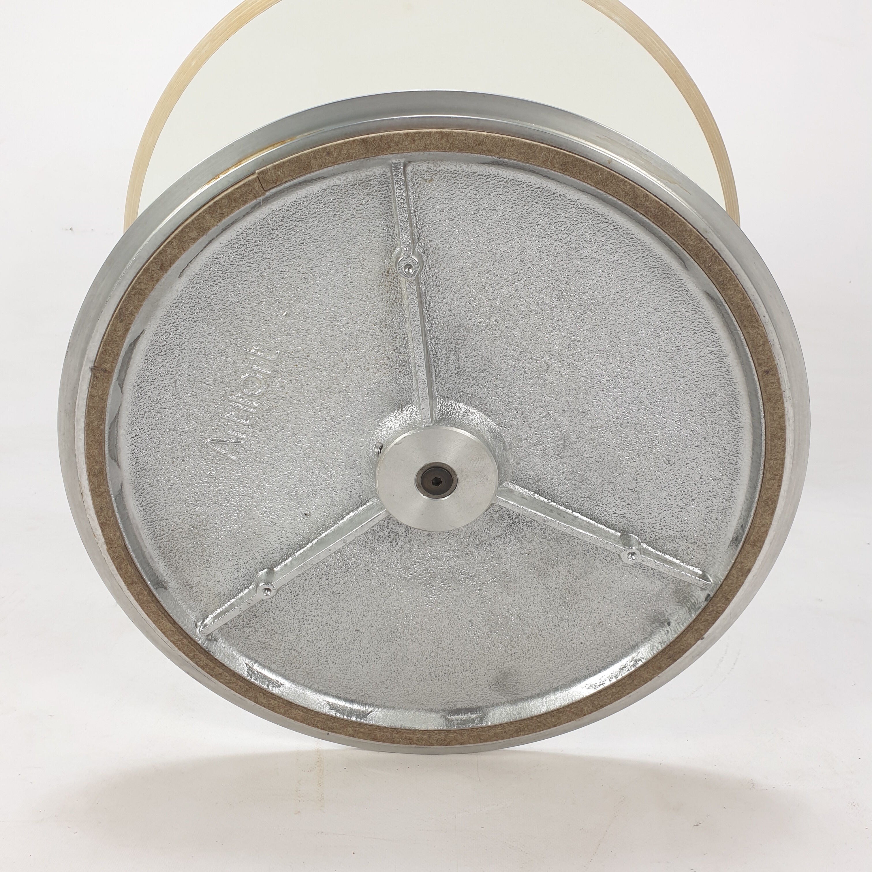 “Circle” coffee table by Pierre Paulin for Artifort