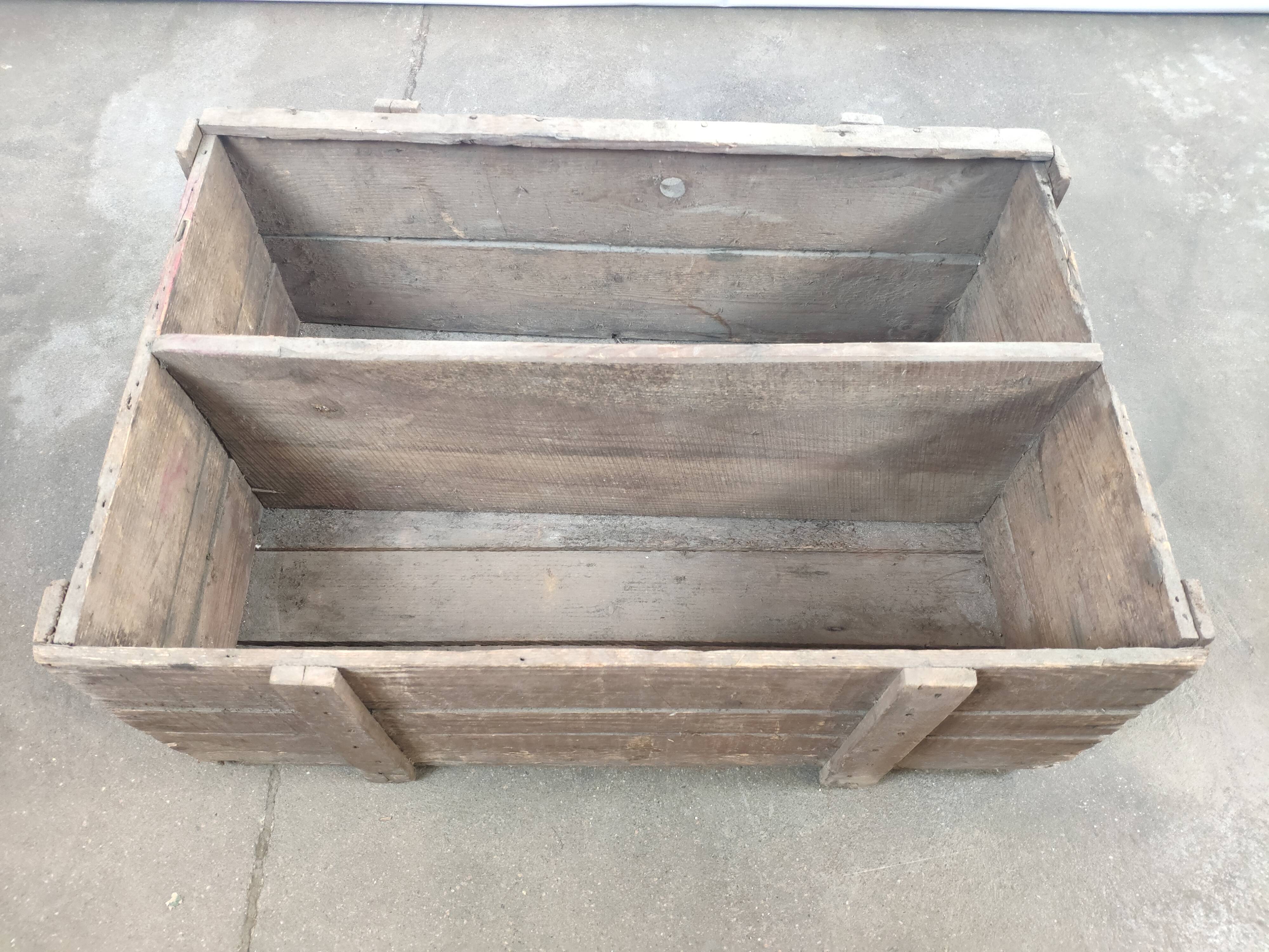 Caisse de transport en bois