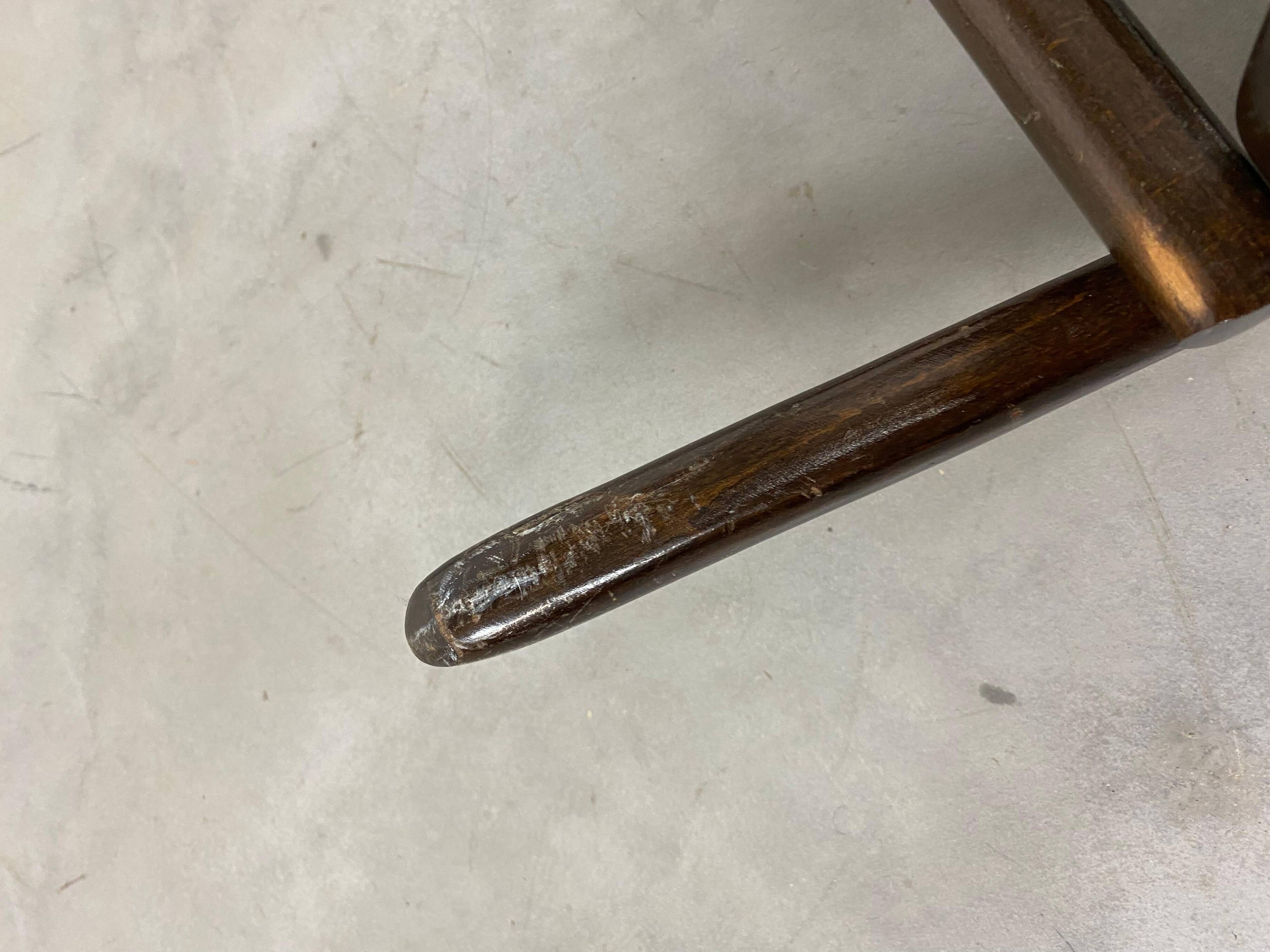 Small Thonet rocking chair no. 10 for children