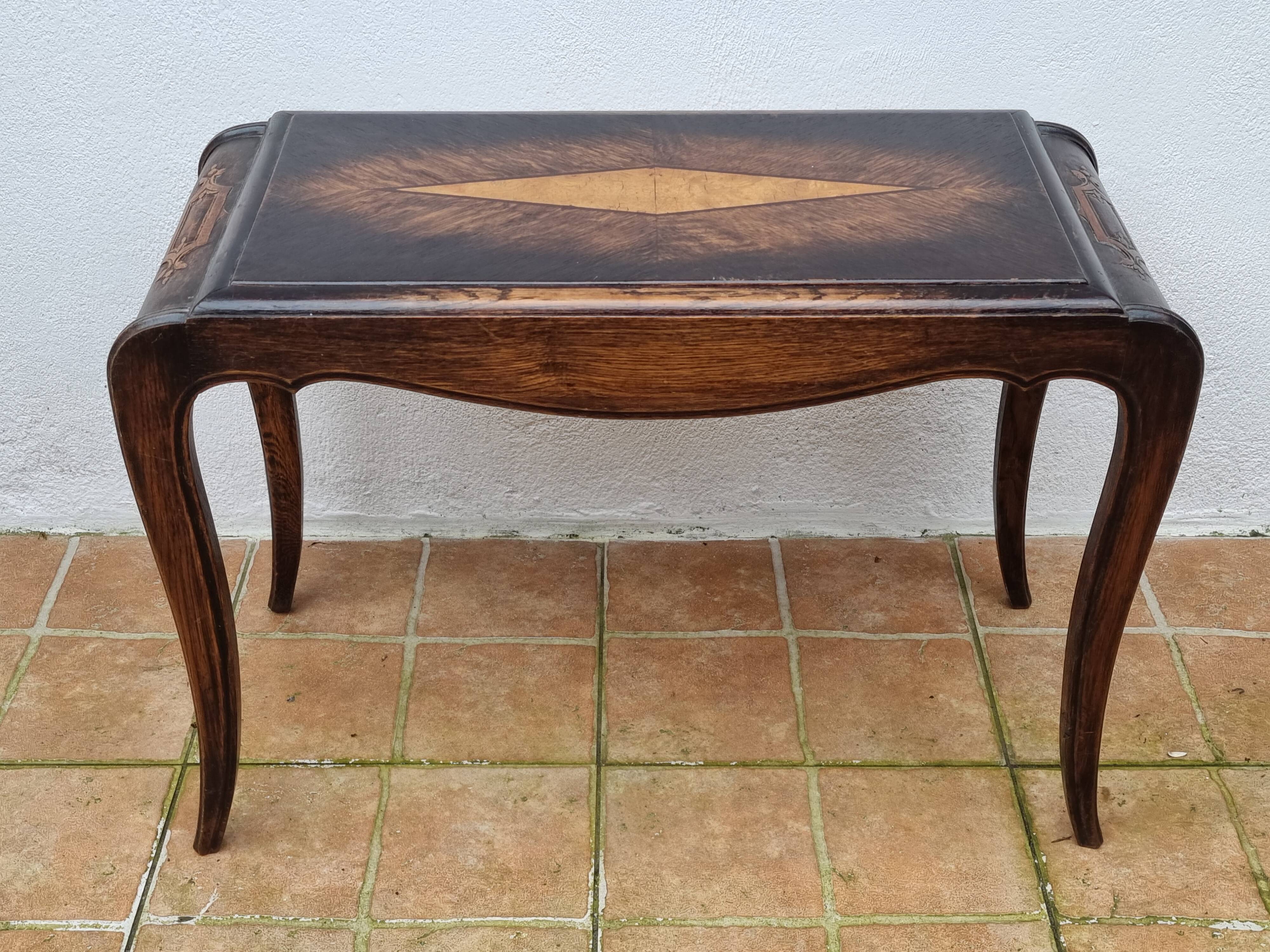 Vintage coffee table in marquetry wood, Louis XV style, 70 x 34 x 52 cm