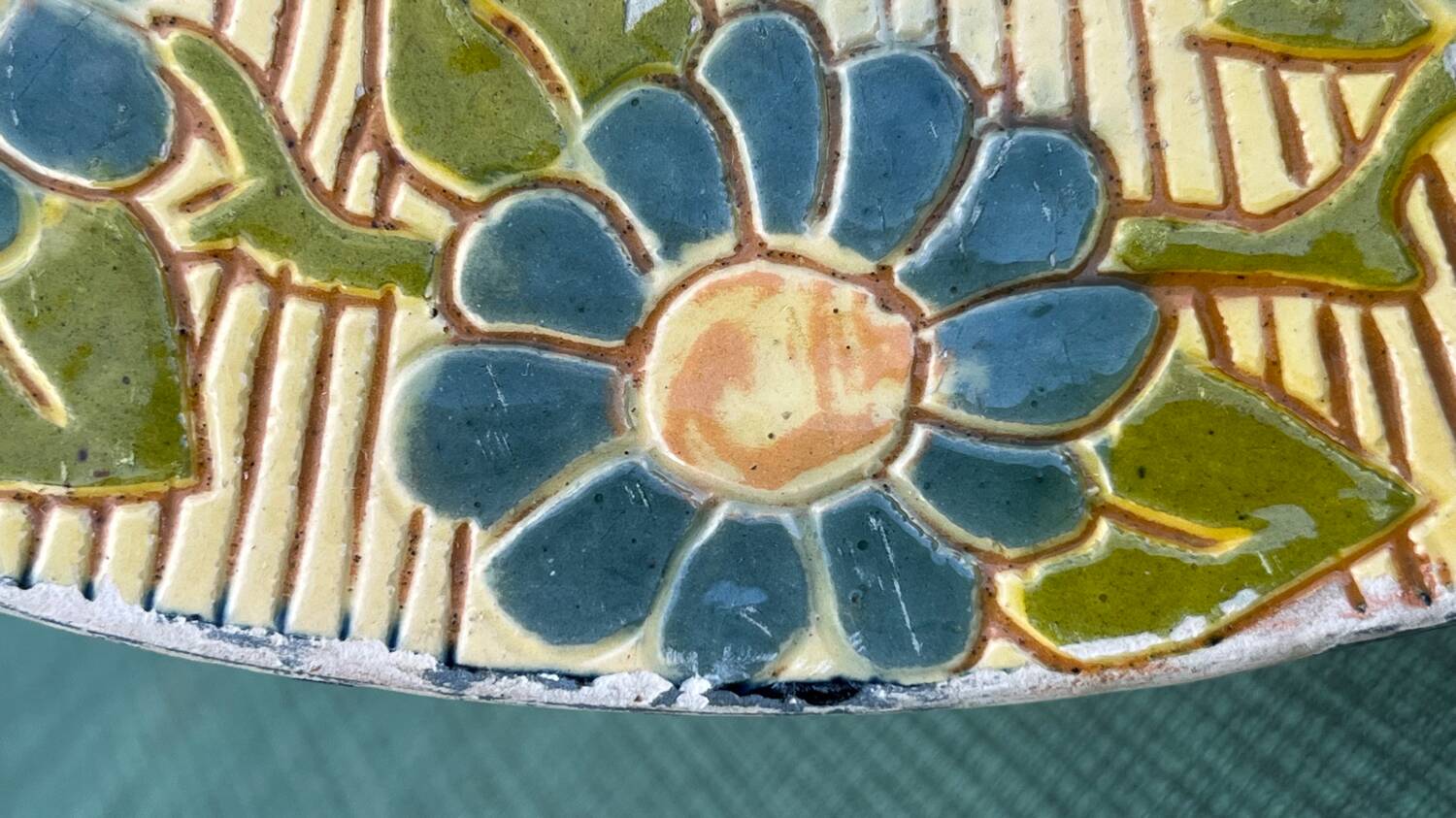 Assiette  poterie  vernissée A.Tripp 1943