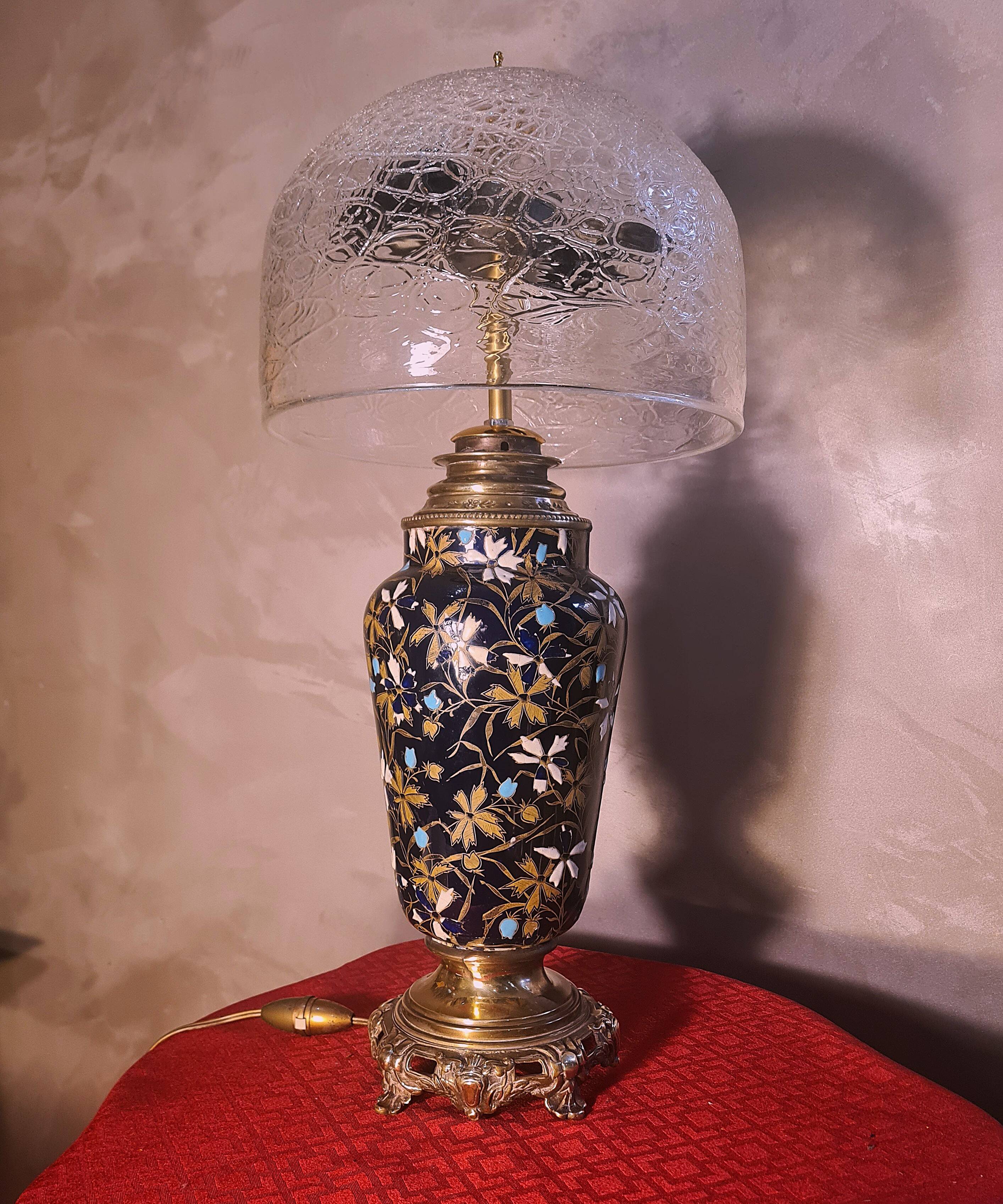 ceramic lamp in Gien style, and bronze, 54x25 with glass shade