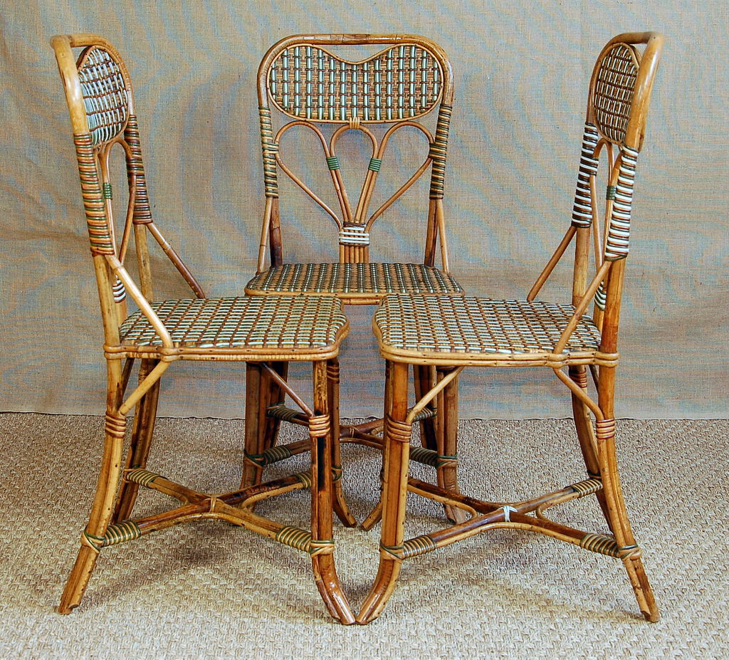 Chairs and table rattan heyday