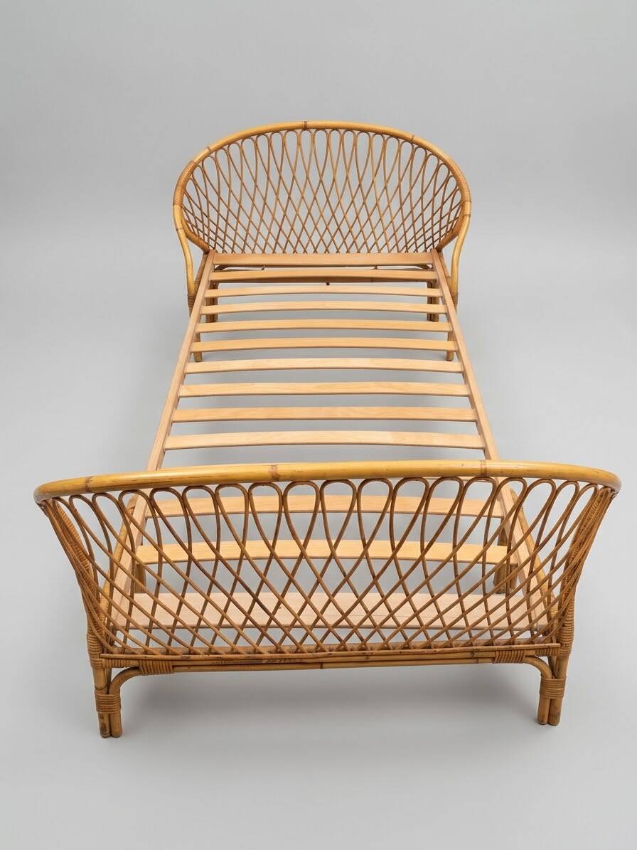 Vintage rattan bed