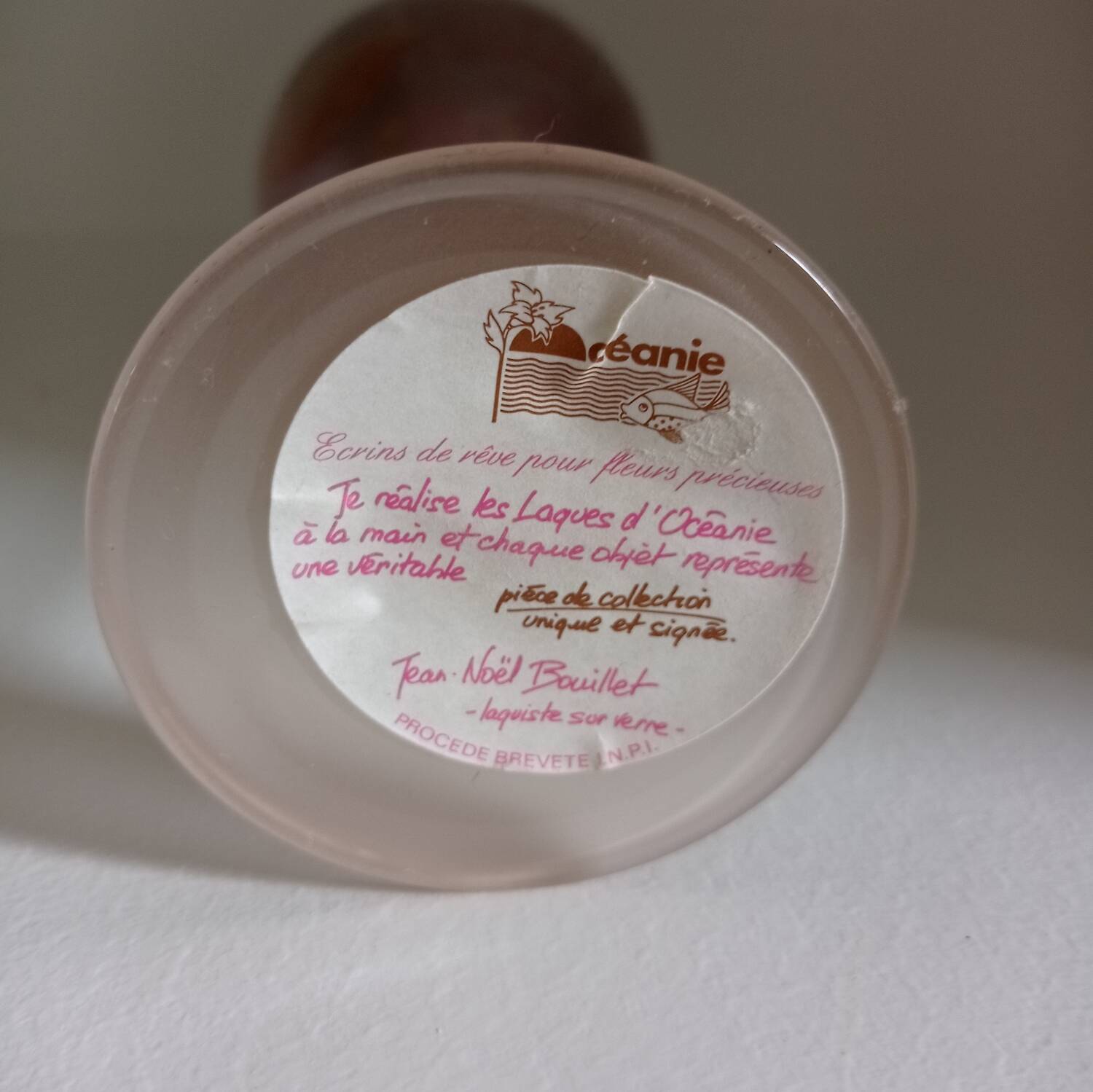 Decorated glass by the artist Jean Noël Bouillet