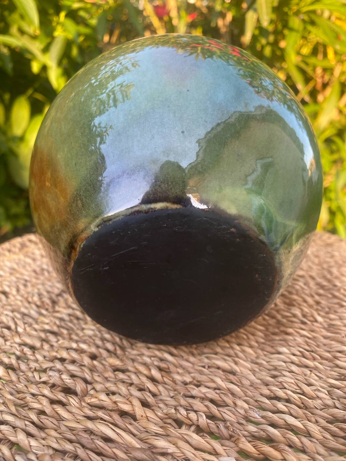 Ball vase signed Planas brands