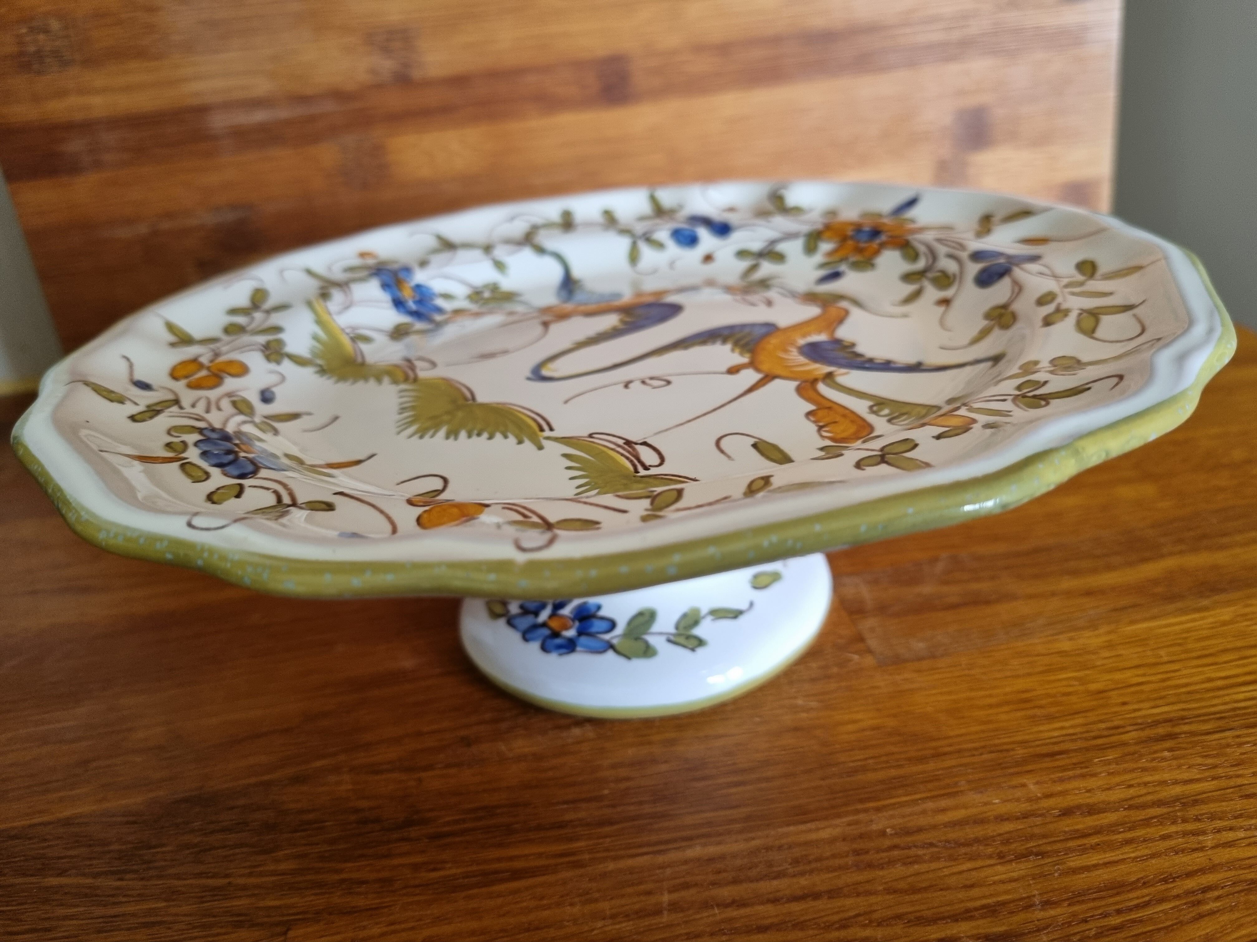 Assiette de présentation sur pied douche Martres Tolosane décor Moustier