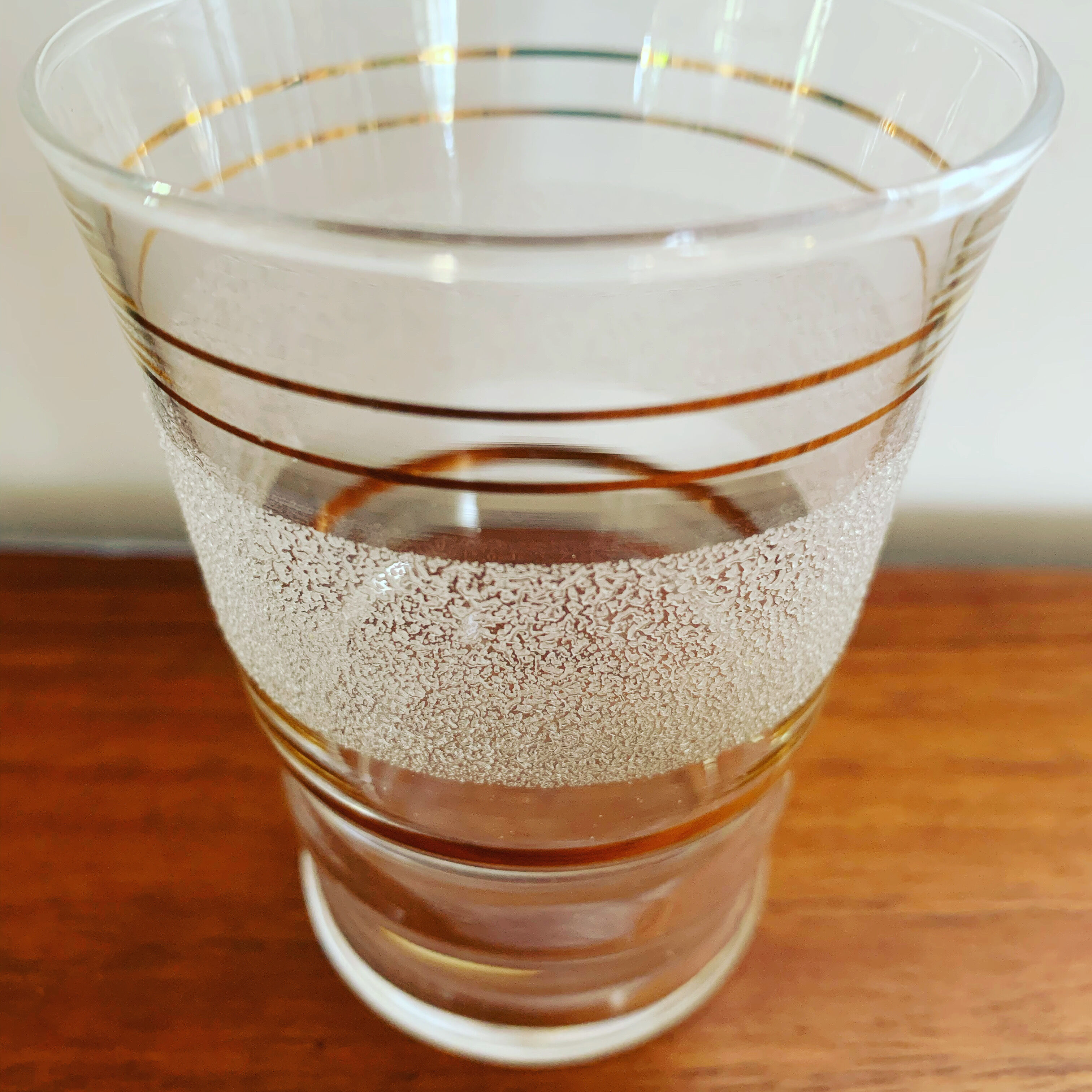 Suite of 6 granite glasses from the 50s