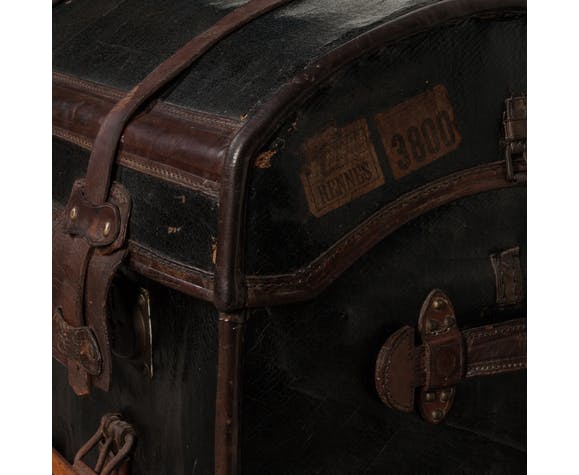 Malle de voyage en cuir