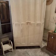 Armoire ancienne