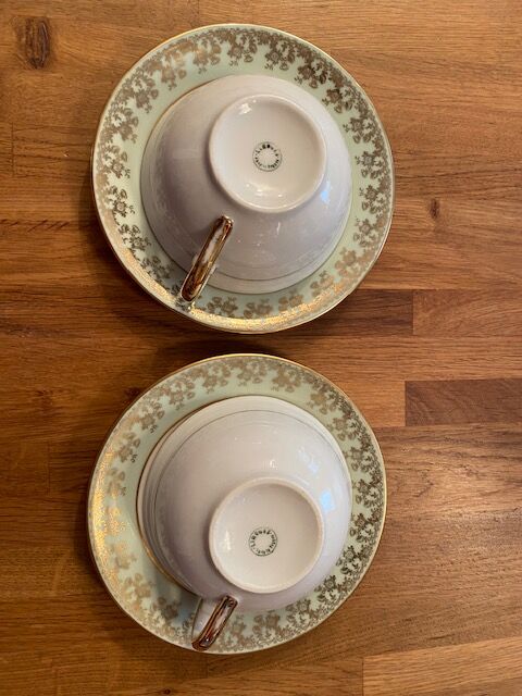 Set of 2 limoges porcelain tea cups