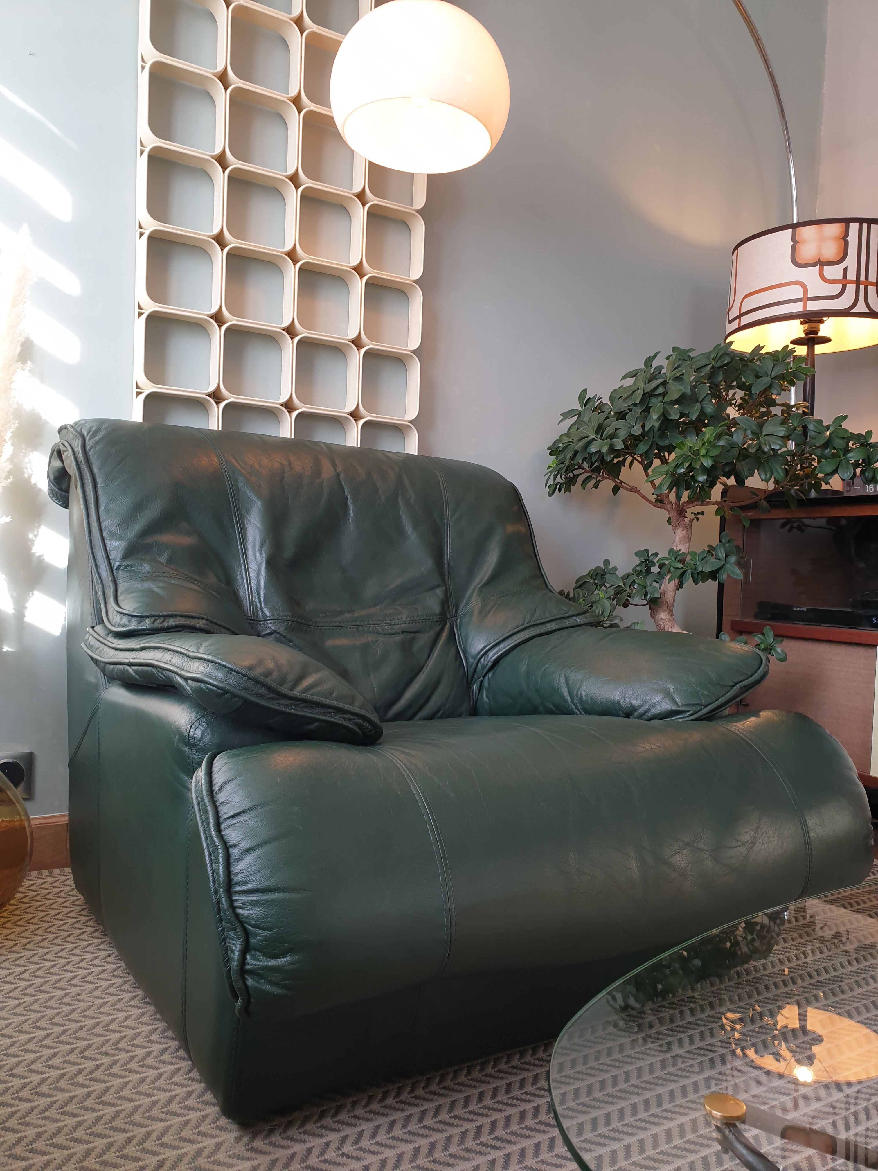 Fauteuil cuir vert anglais 1980