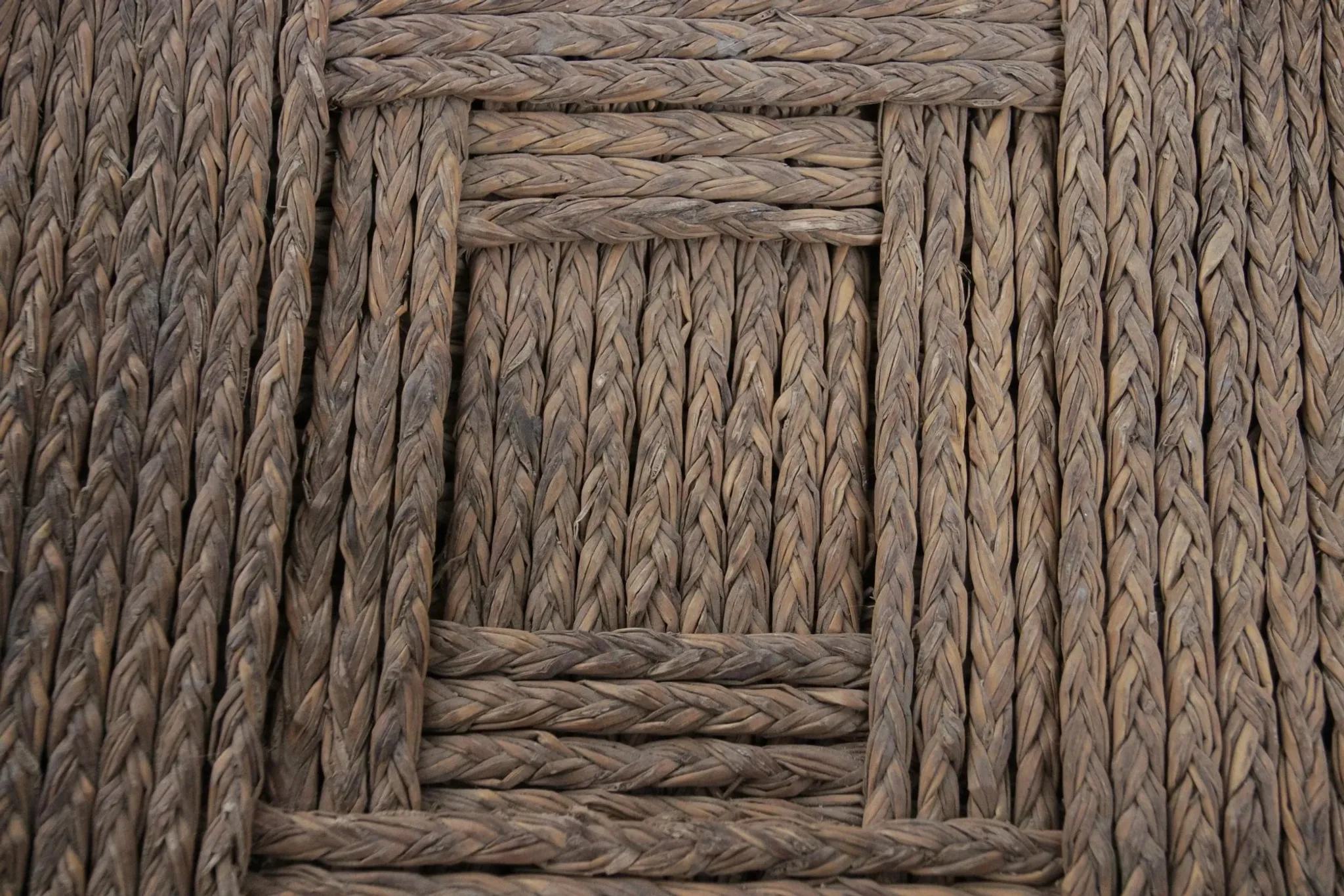 17th-century farmhouse chair with carved motifs – wabi sabi