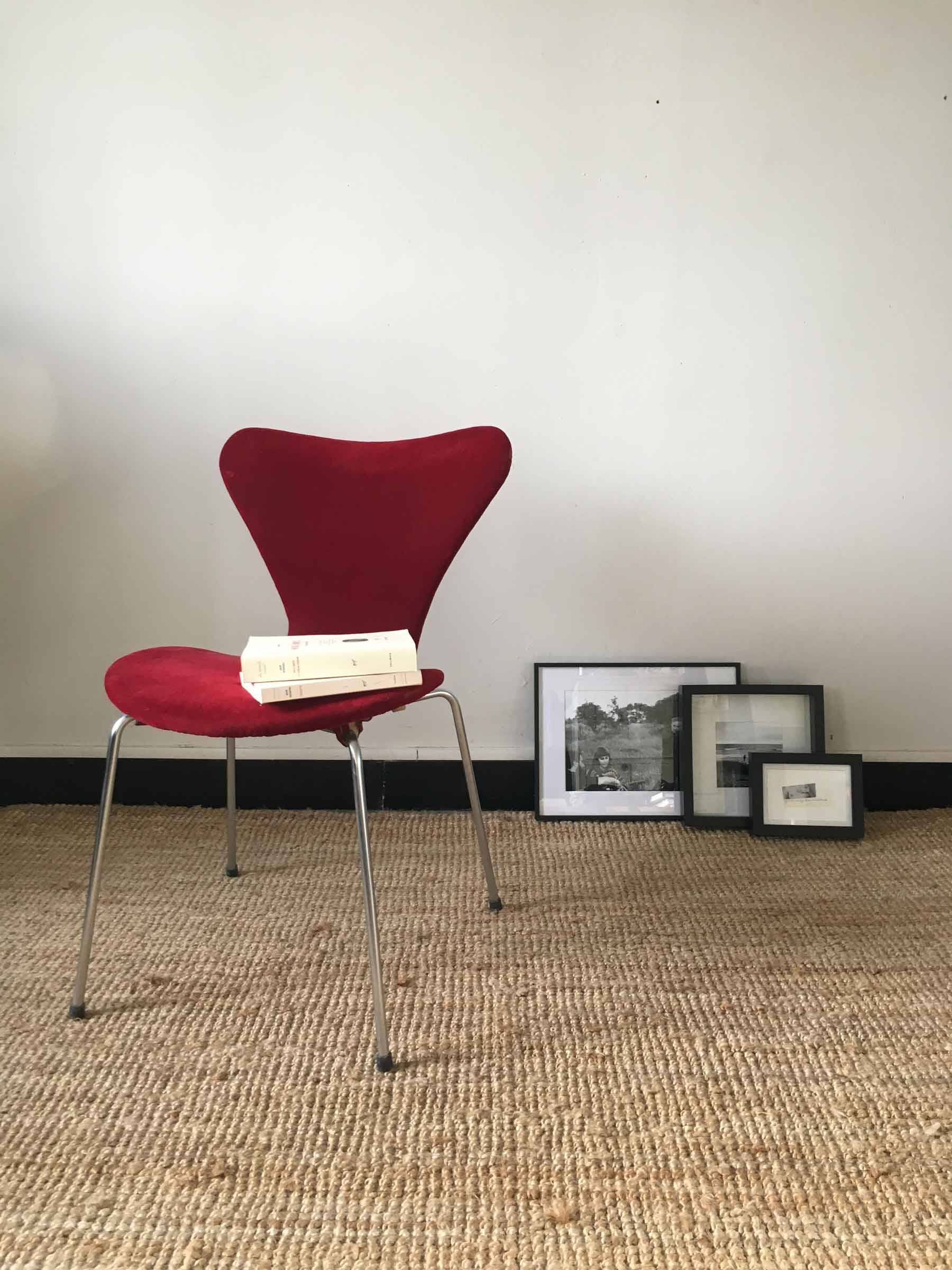 Jacobsen Series 7 Chair